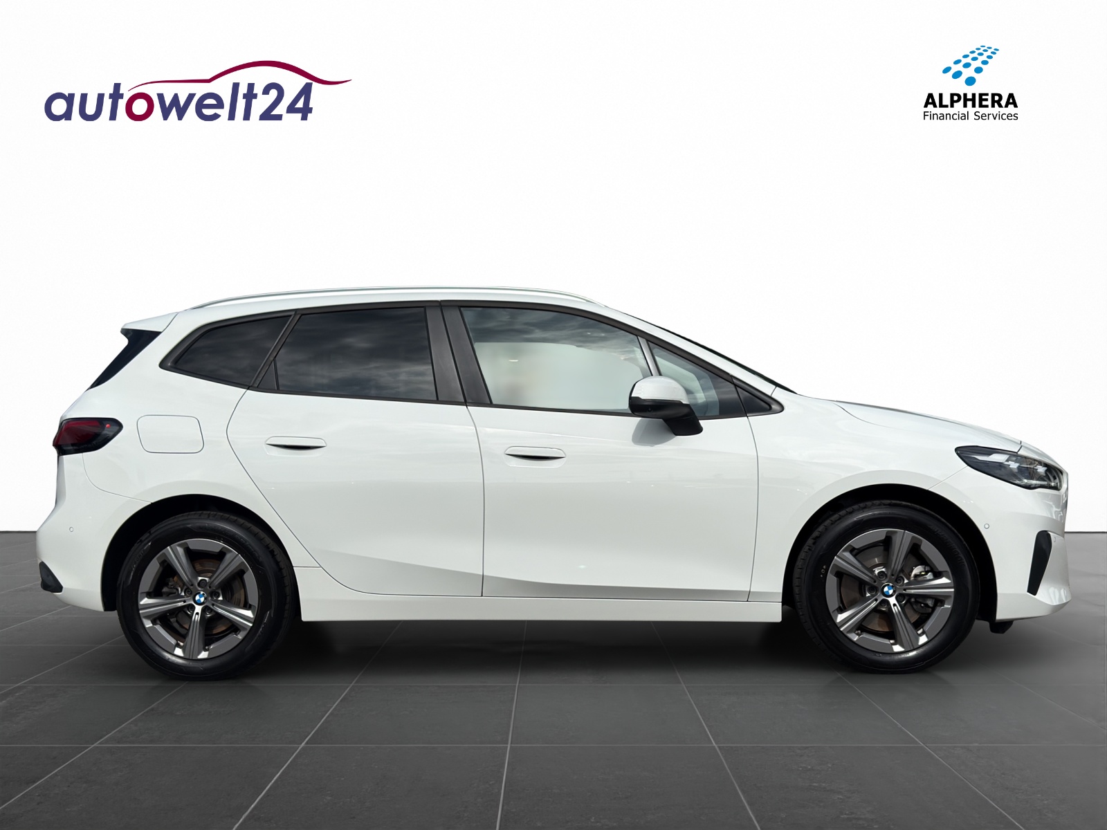 BMW 223d Active Tourer xDrive DKG-showroom-element-3