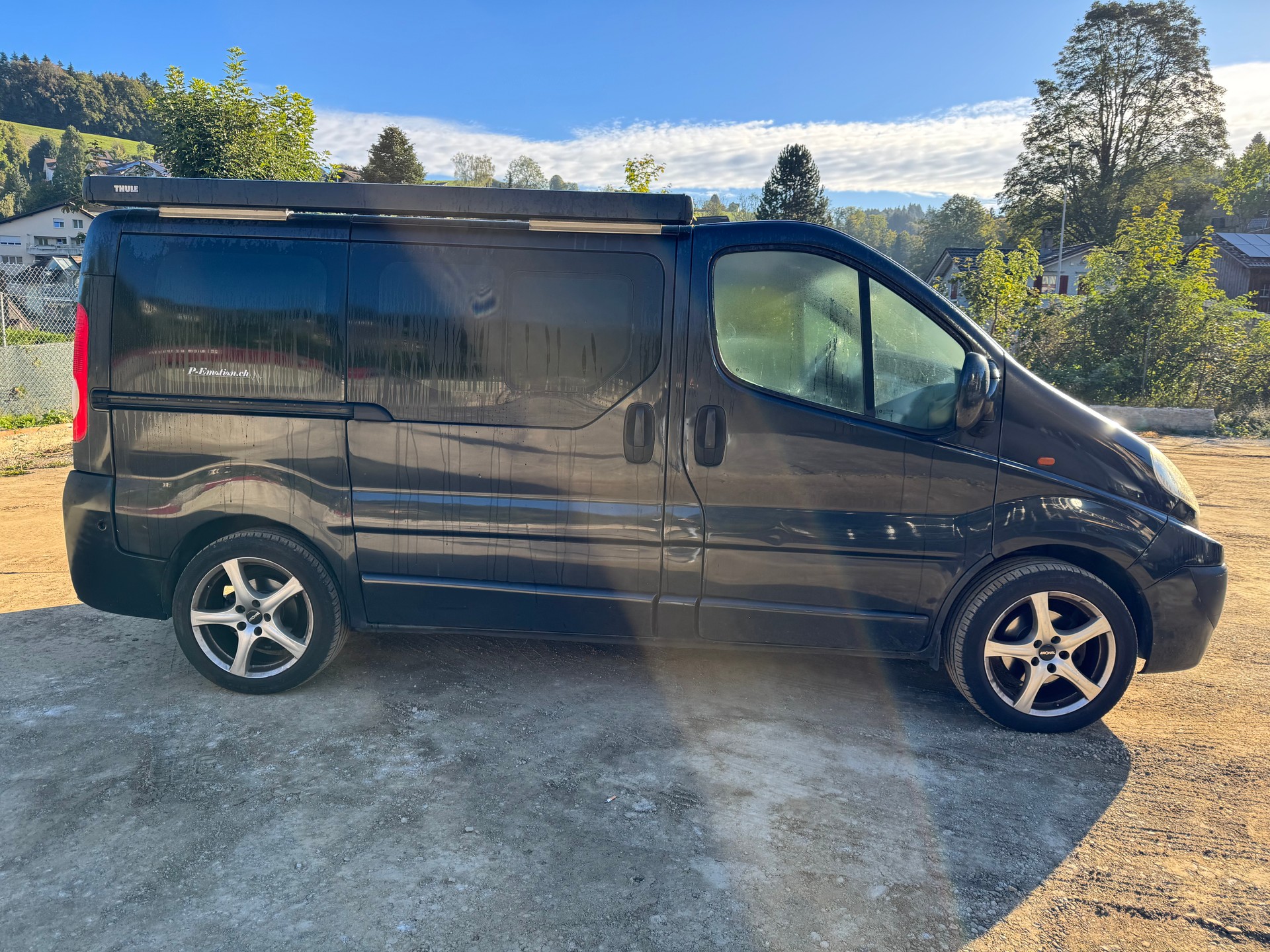 RENAULT Trafic 2.5dCi L1H1 Passenger Expression-image-4