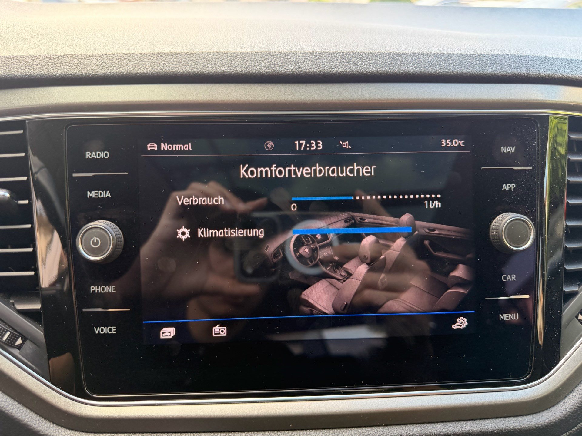 VW T-Roc 2.0 TSI 4MOTION STYLE ***ANHÄNGERKUPPLUNG & PANORAMAGLASDACH***-image-14