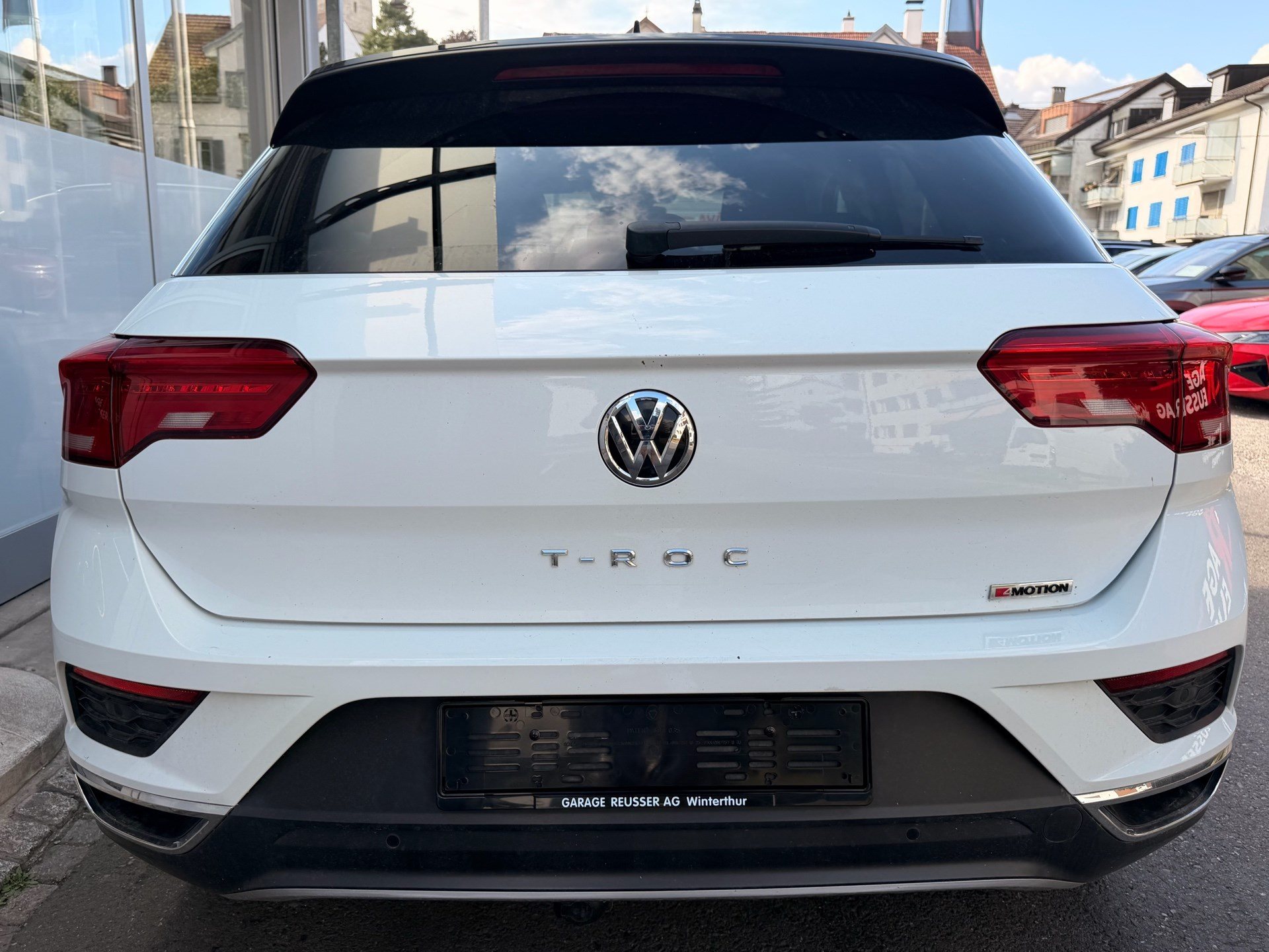 VW T-Roc 2.0 TSI 4MOTION STYLE ***ANHÄNGERKUPPLUNG & PANORAMAGLASDACH***-image-4