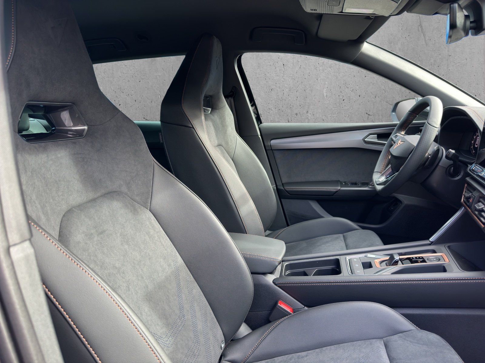 CUPRA LEON ST 2.0 TSI Prime Edition DSG 4Drive "UMBAU"-image-12