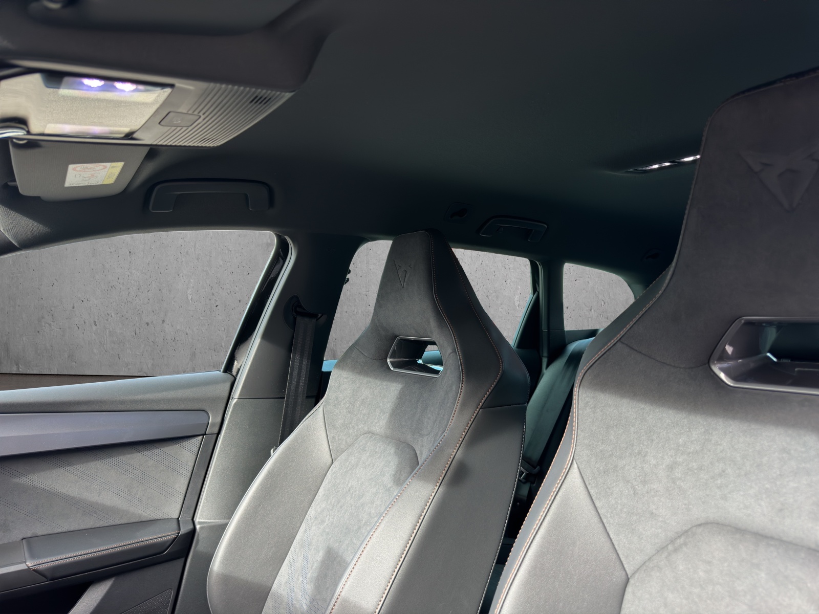 CUPRA LEON ST 2.0 TSI Prime Edition DSG 4Drive "UMBAU"-image-13