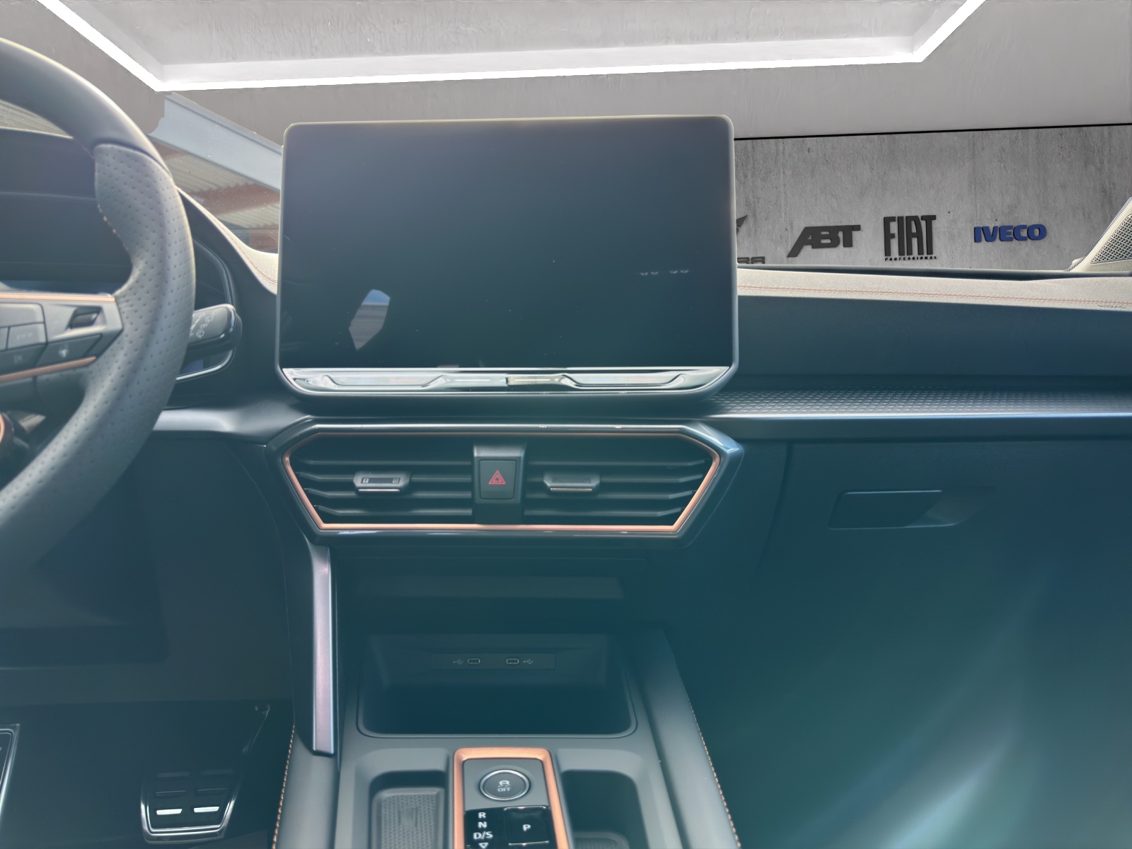 CUPRA LEON ST 2.0 TSI Prime Edition DSG 4Drive "UMBAU"-image-9