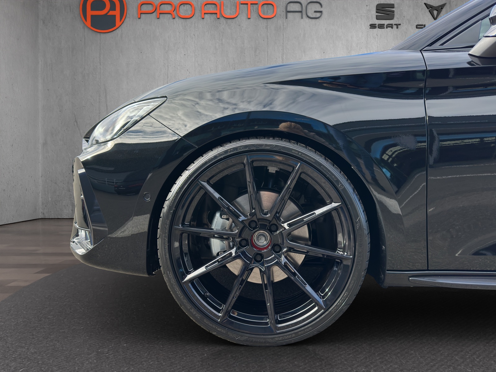 CUPRA LEON ST 2.0 TSI Prime Edition DSG 4Drive "UMBAU"-image-16