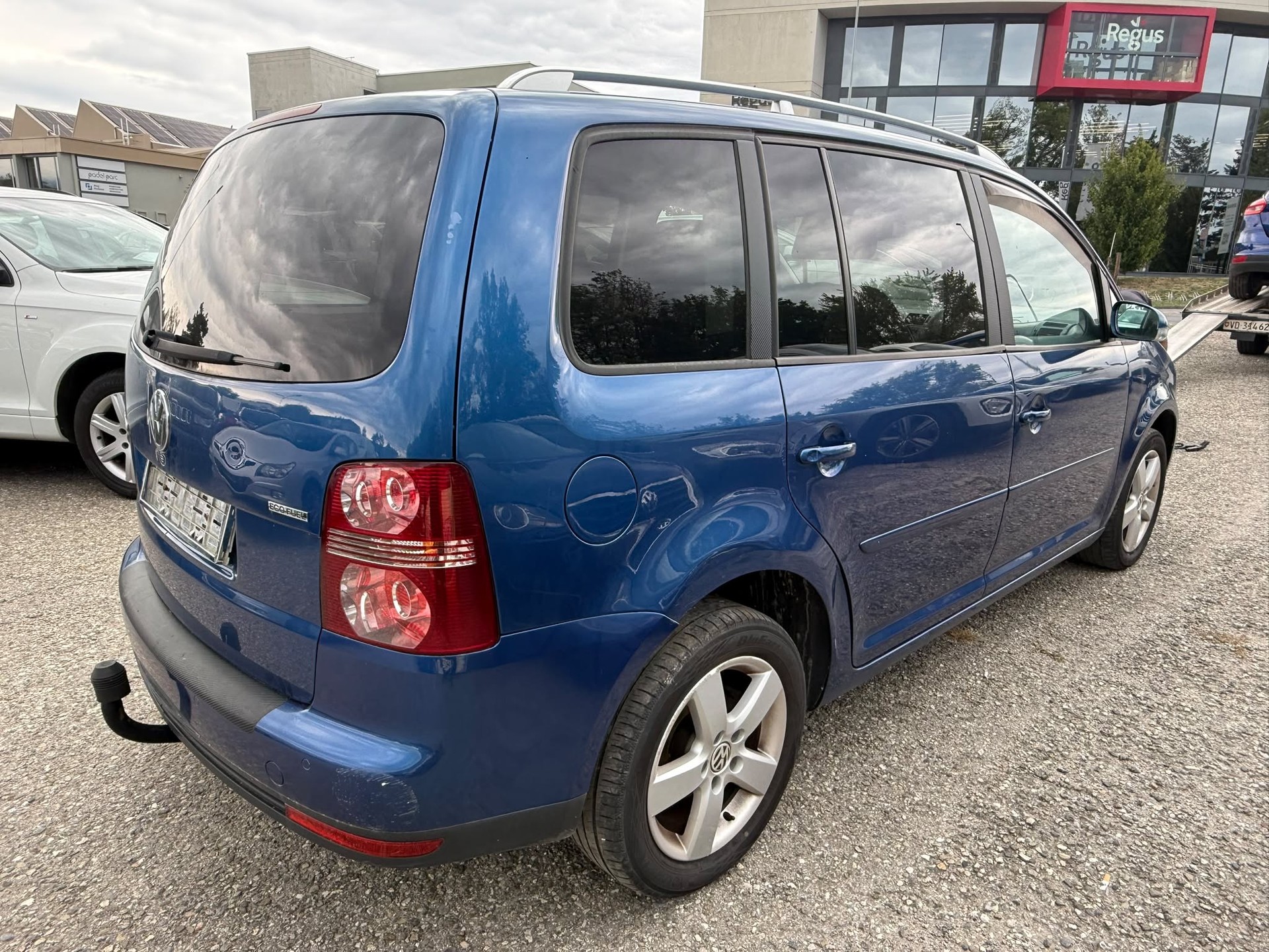 VW Touran 2.0 EcoFuel Conceptline-image-2