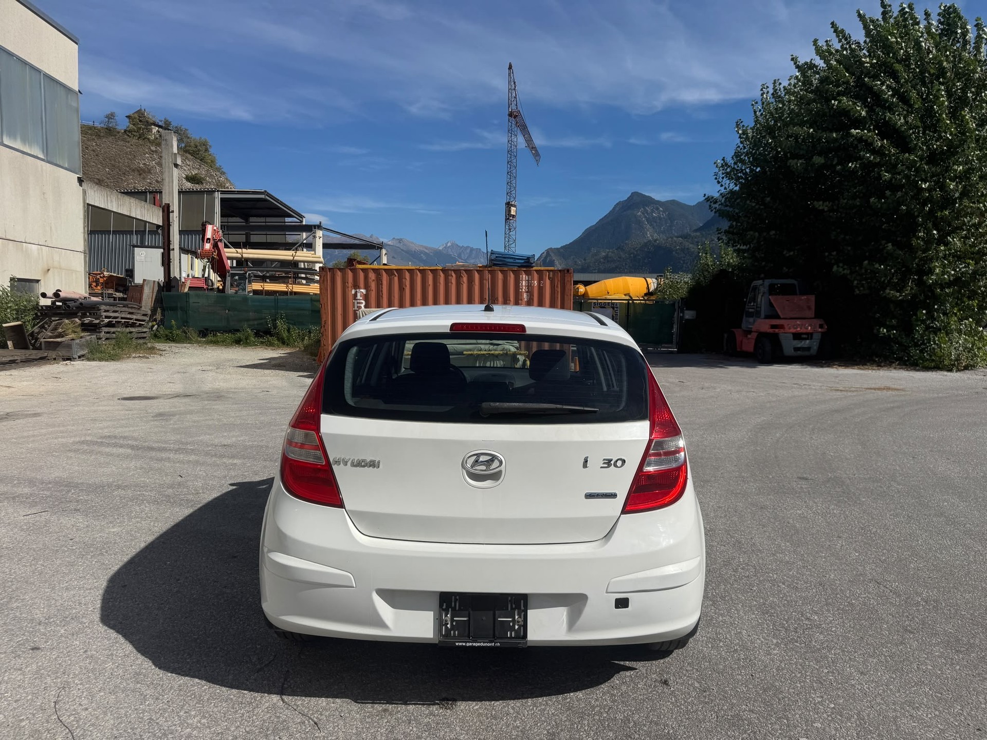 HYUNDAI i30 1.6 CRDi Style-image-5