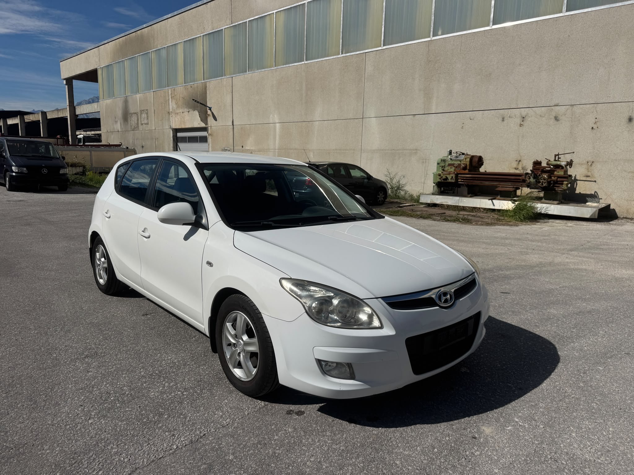 Car photo
