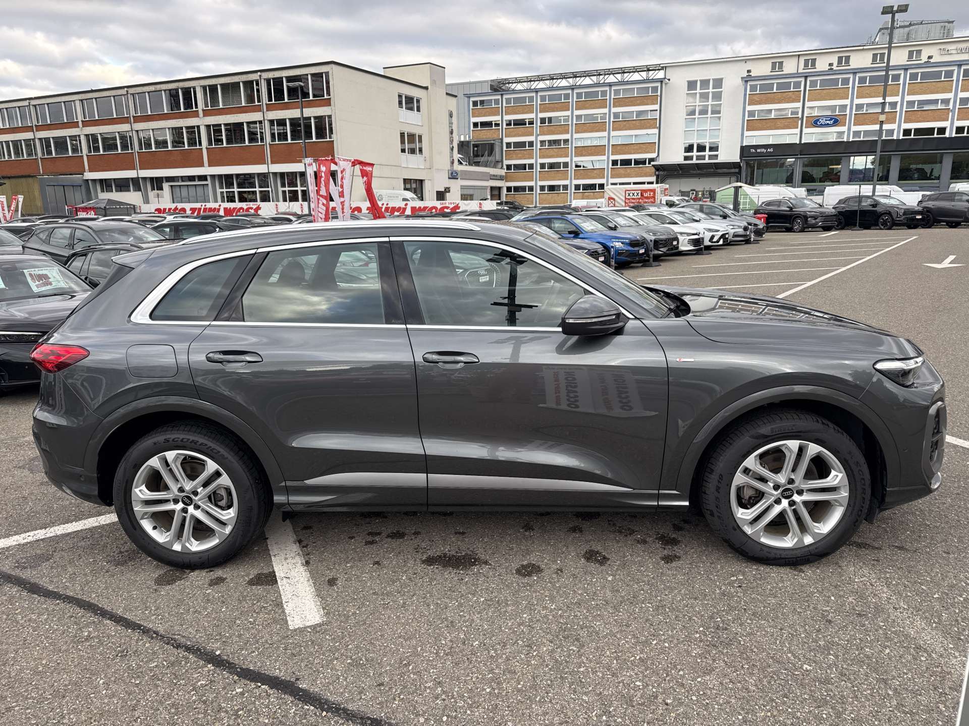 AUDI Q5 TFSi quatto S-Line 204PS S-Tronic Automat-image-10