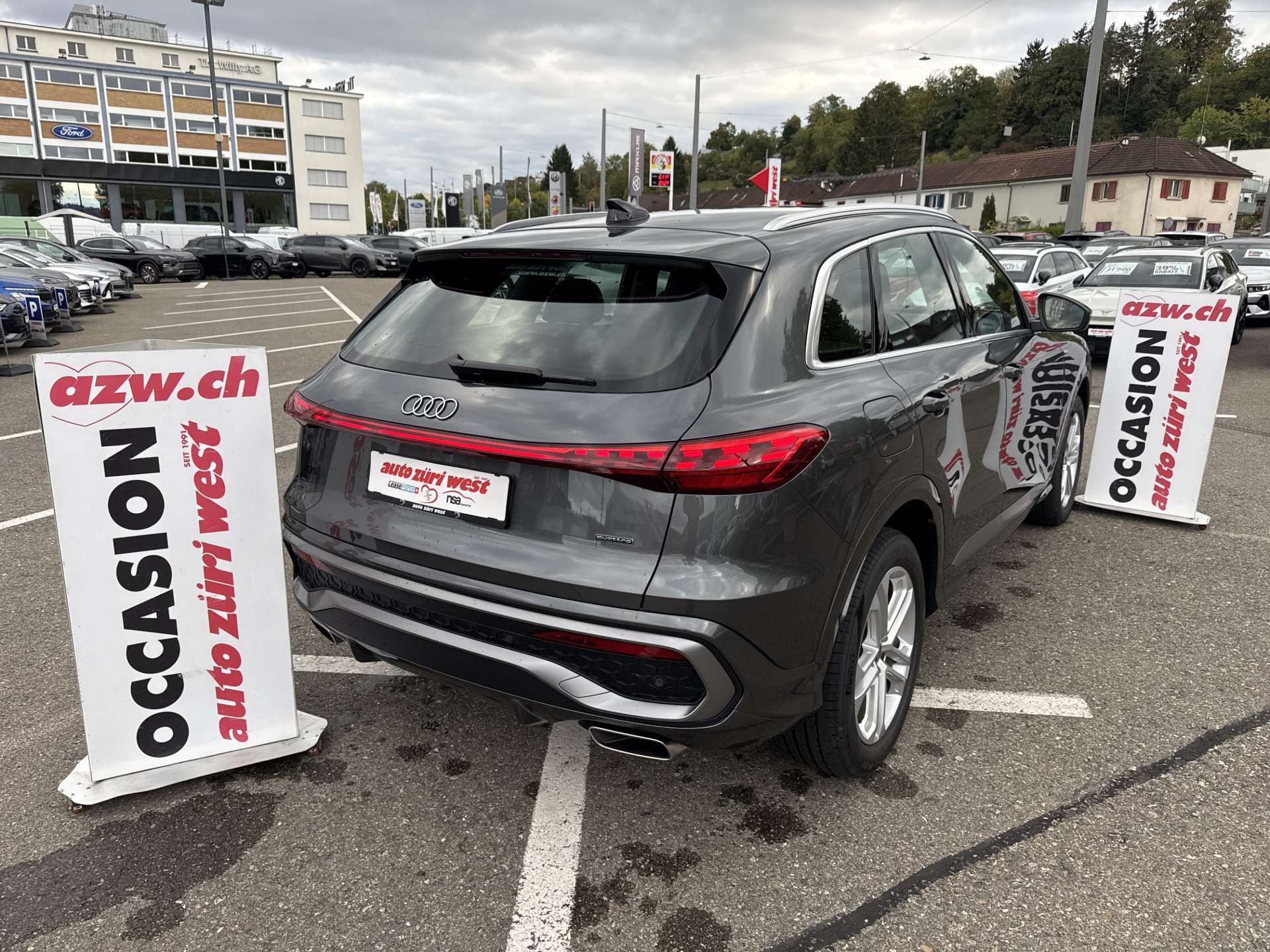 AUDI Q5 TFSi quatto S-Line 204PS S-Tronic Automat-image-2