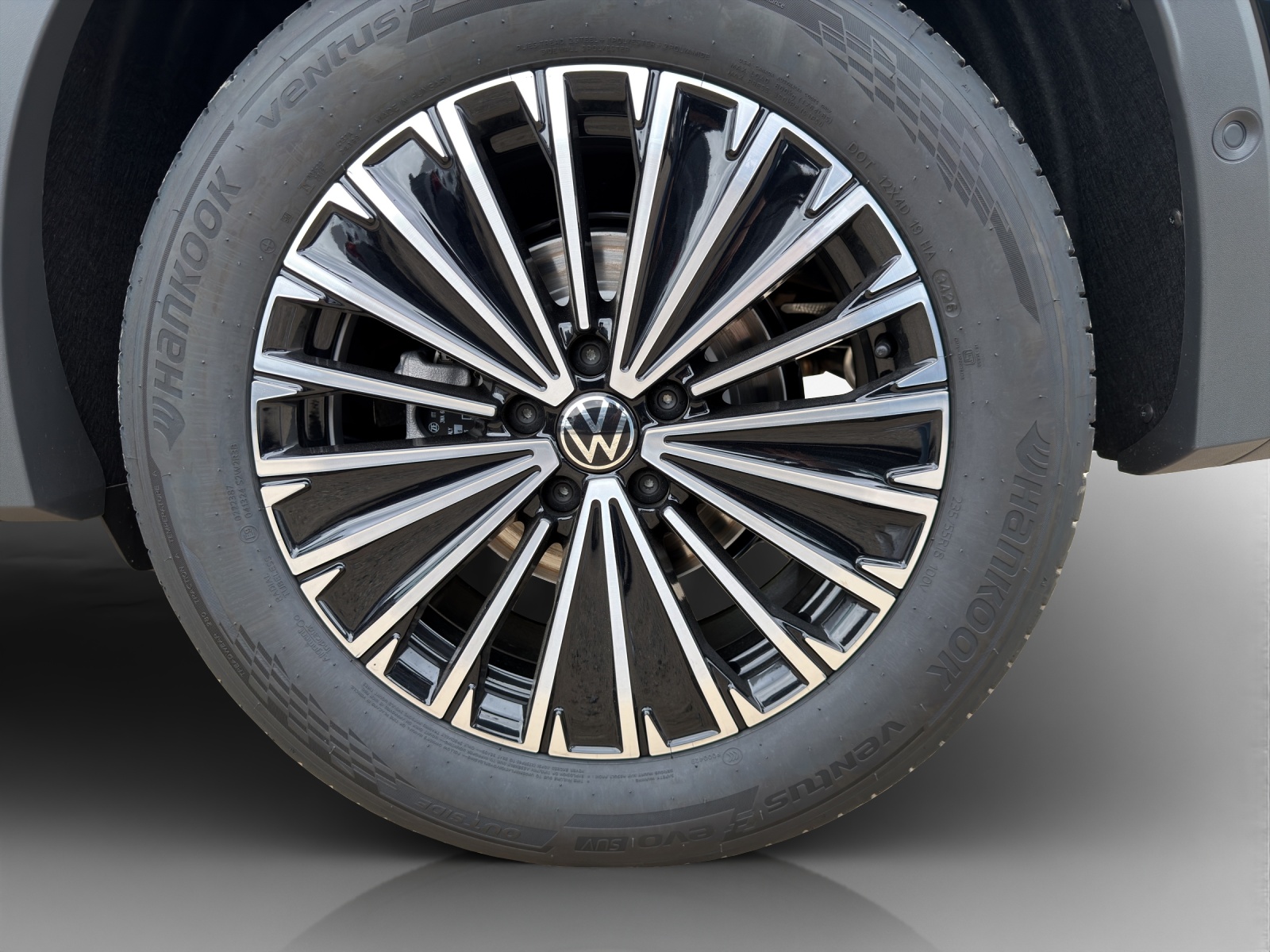 VW Tiguan Life UNITED 1.5eTSI 150PS-image-14