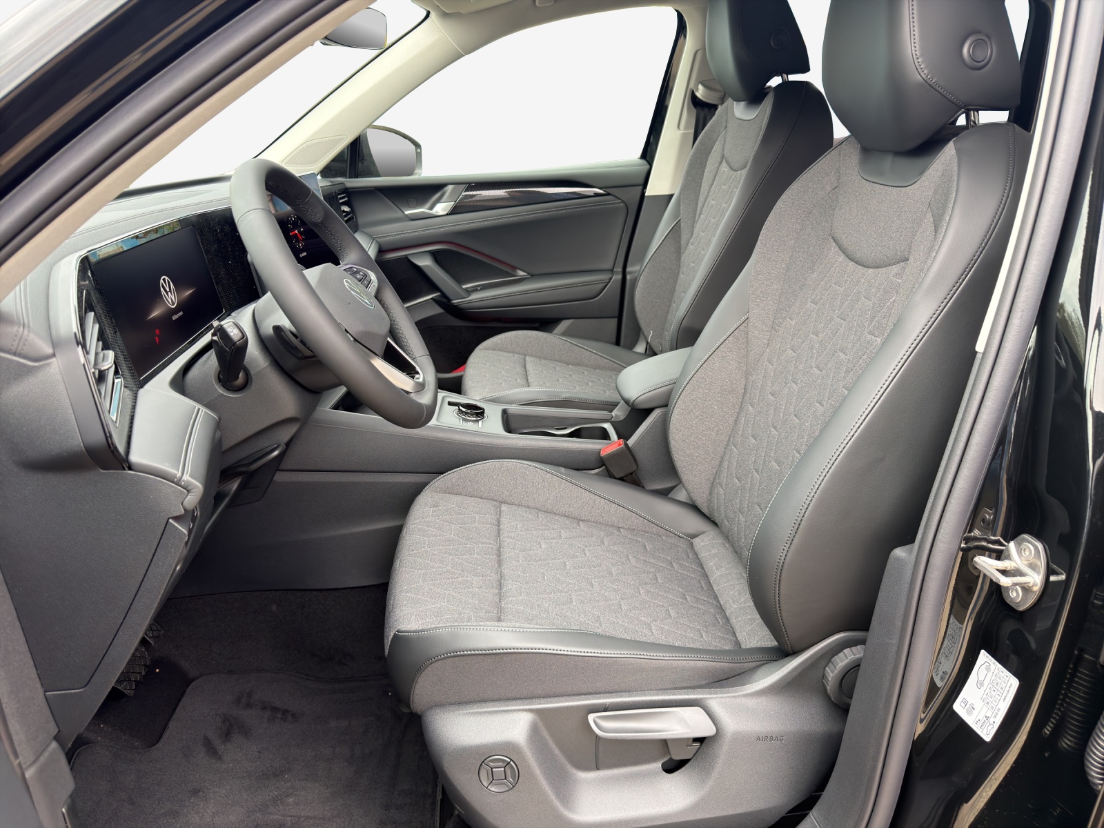 VW Tiguan Life UNITED 1.5eTSI 150PS-image-7