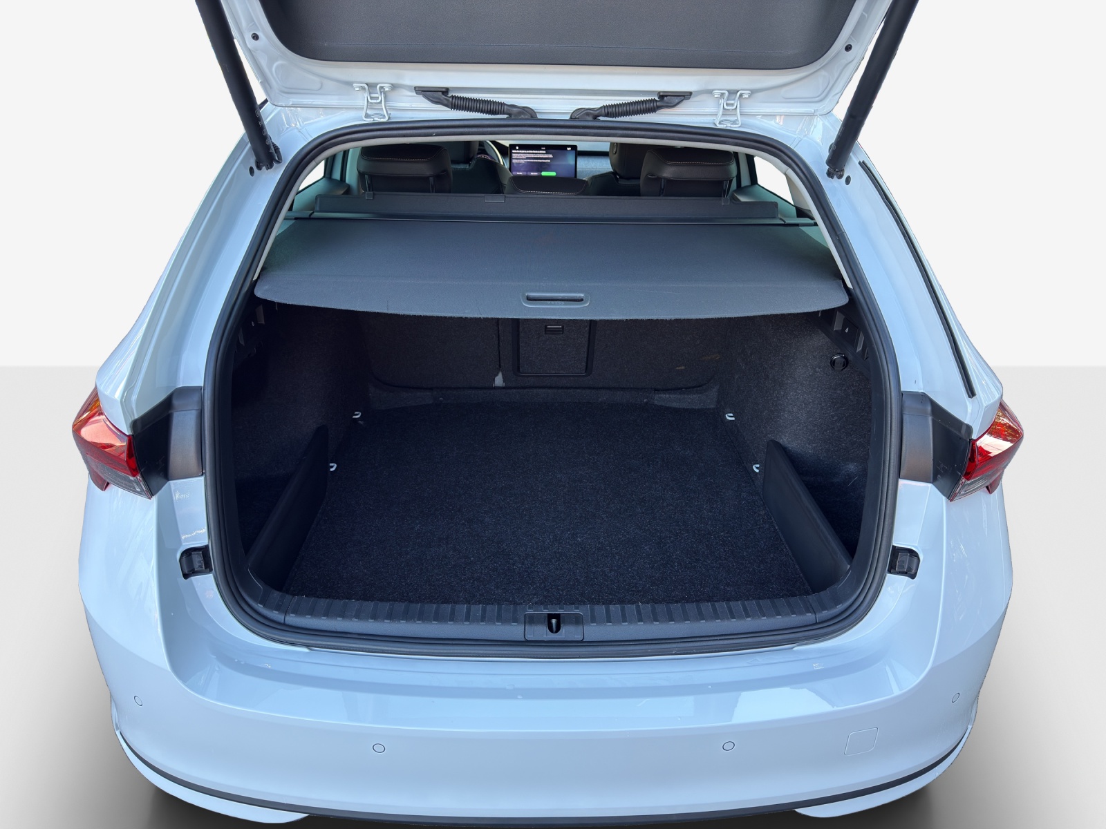 SKODA Octavia Combi 2.0 TDI DSG Selection-image-12