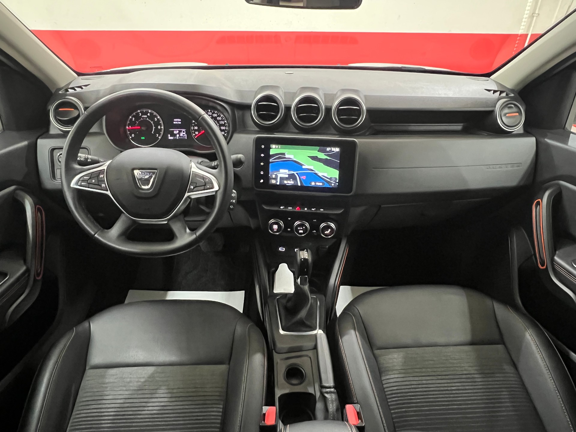 DACIA Duster TCe 150 Extreme EDC 4x2-image-8