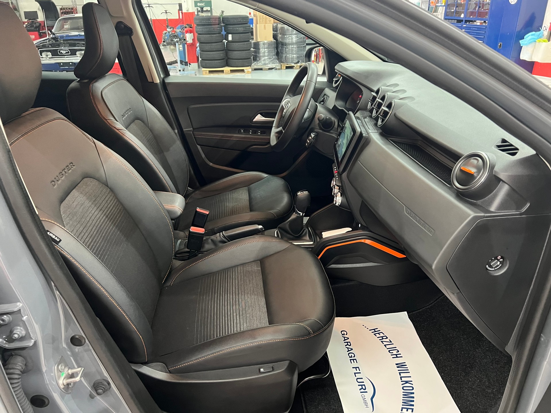 DACIA Duster TCe 150 Extreme EDC 4x2-image-12