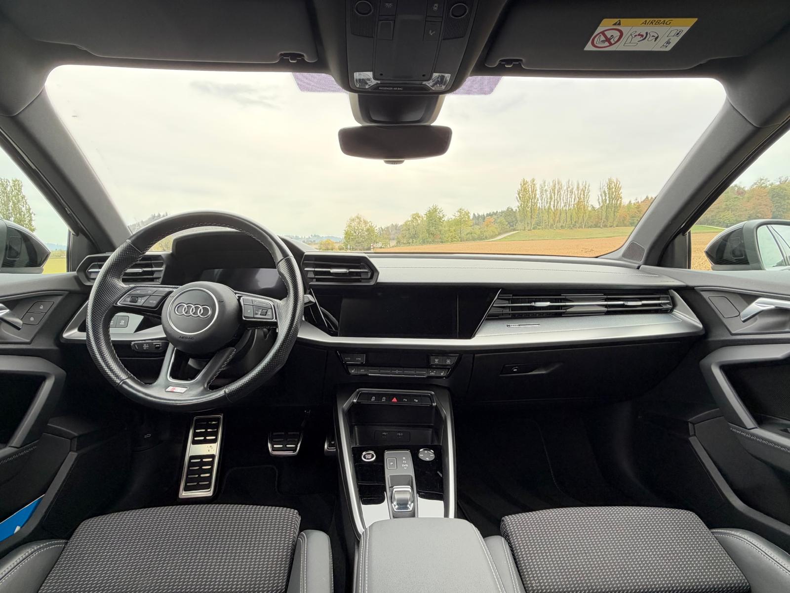 AUDI A3 1.5 35 TFSI S Line Attraction S-Tronic-image-3