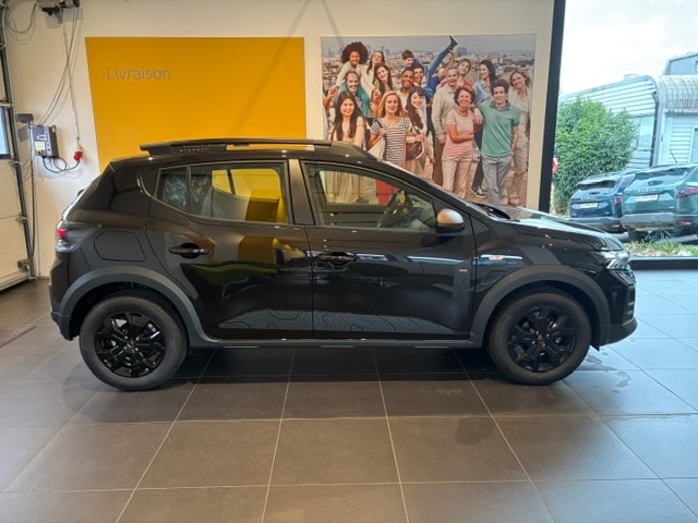 DACIA Sandero Stepway TCe 110 Extreme-showroom-element-3