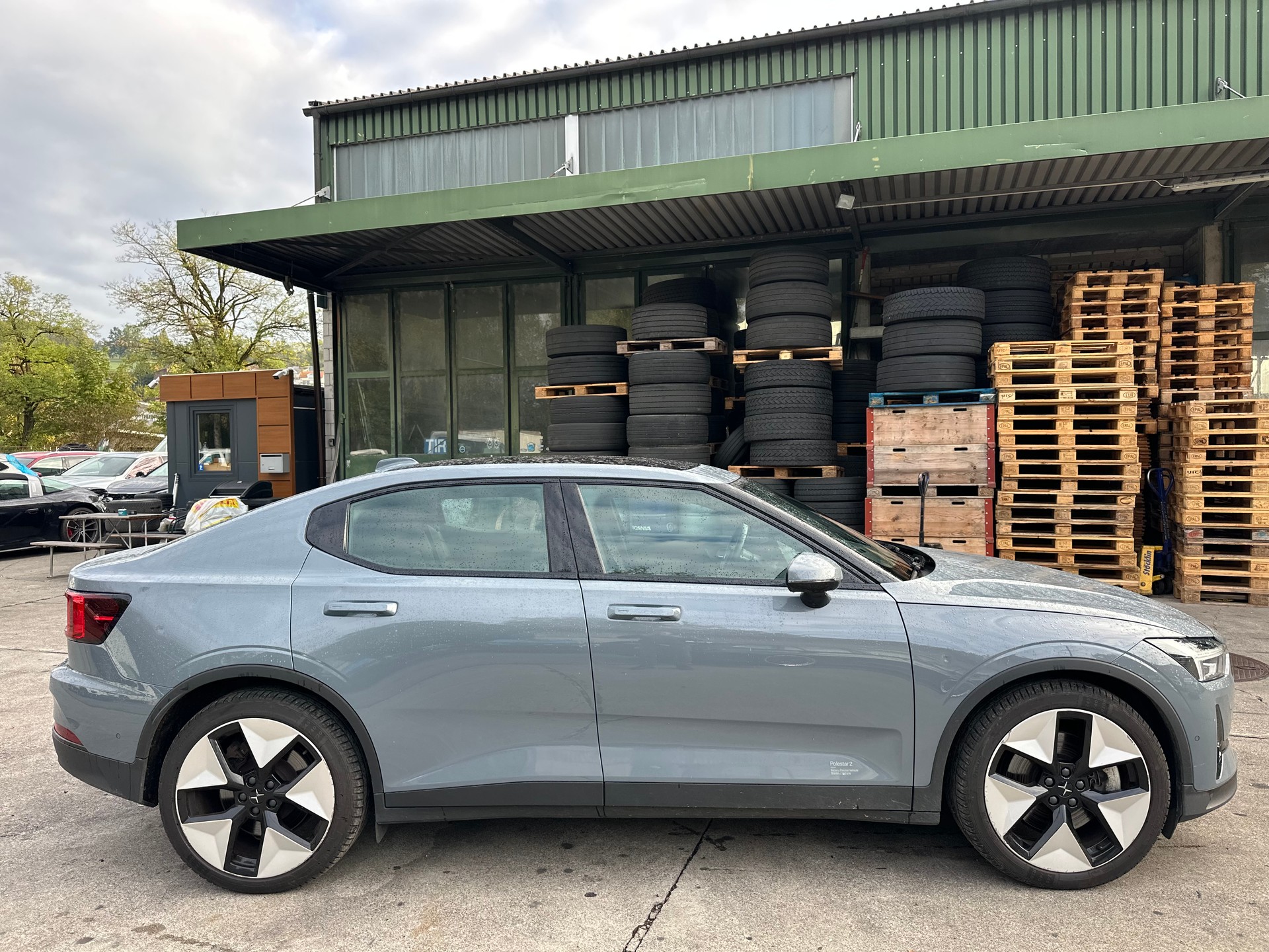 POLESTAR Polestar 2 Long Range Dual 78 kWh MY23-image-4