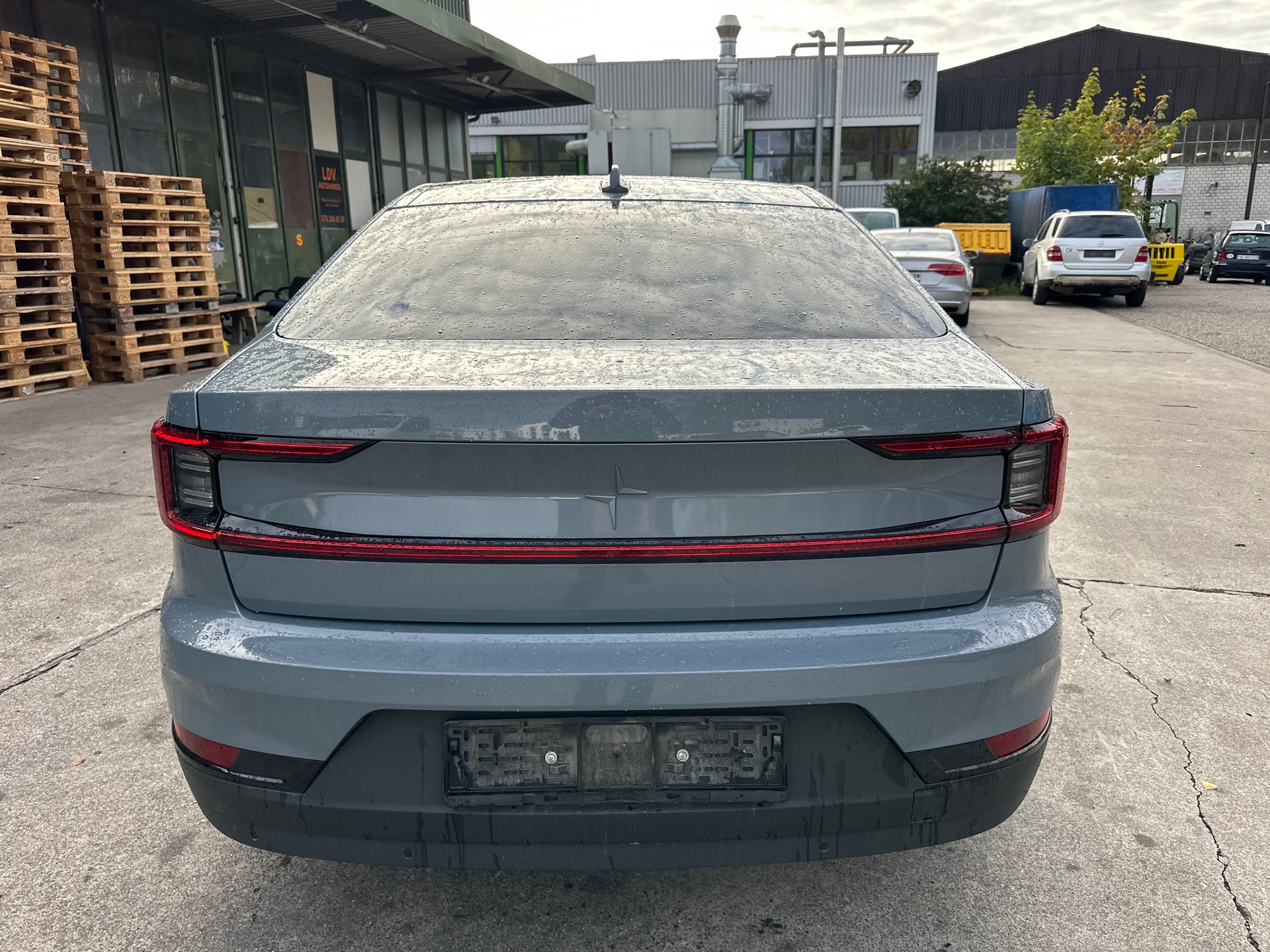 POLESTAR Polestar 2 Long Range Dual 78 kWh MY23-image-2
