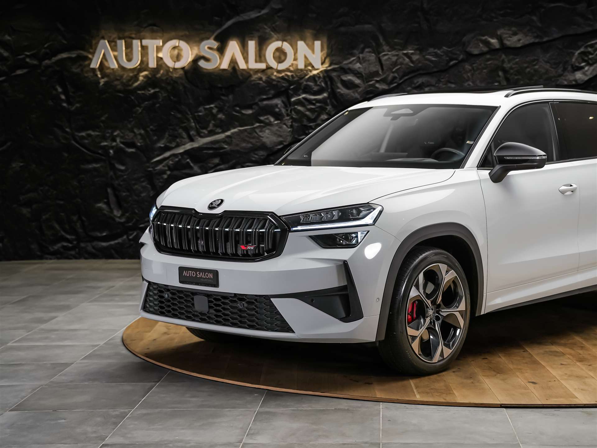 SKODA Kodiaq 2.0 TSI RS 4x4 *Head Up*Panorama*Standheizung*-image-17