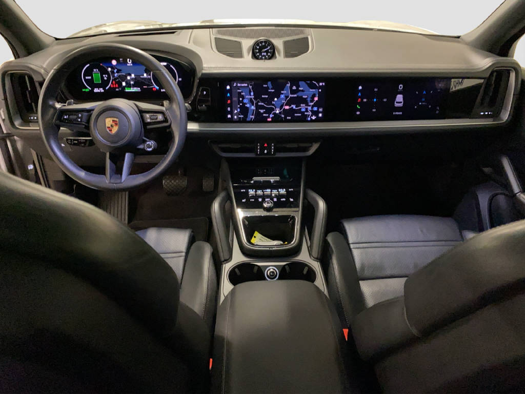 PORSCHE Cayenne 3.0 V6 E-Hybrid-image-10