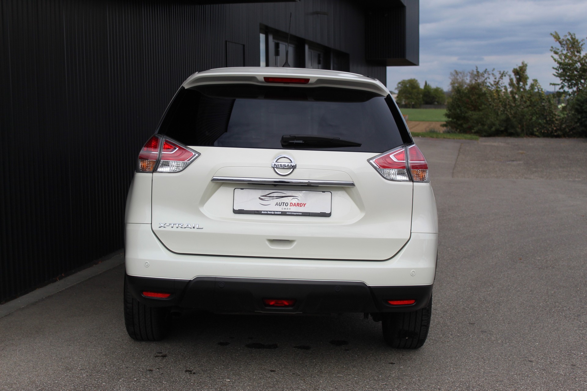 NISSAN X-Trail 2.0 dCi acenta Xtronic CVT ALL-MODE 4x4 7 Plätzer-image-3