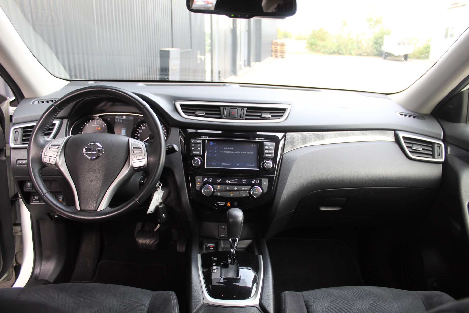 NISSAN X-Trail 2.0 dCi acenta Xtronic CVT ALL-MODE 4x4 7 Plätzer-image-13