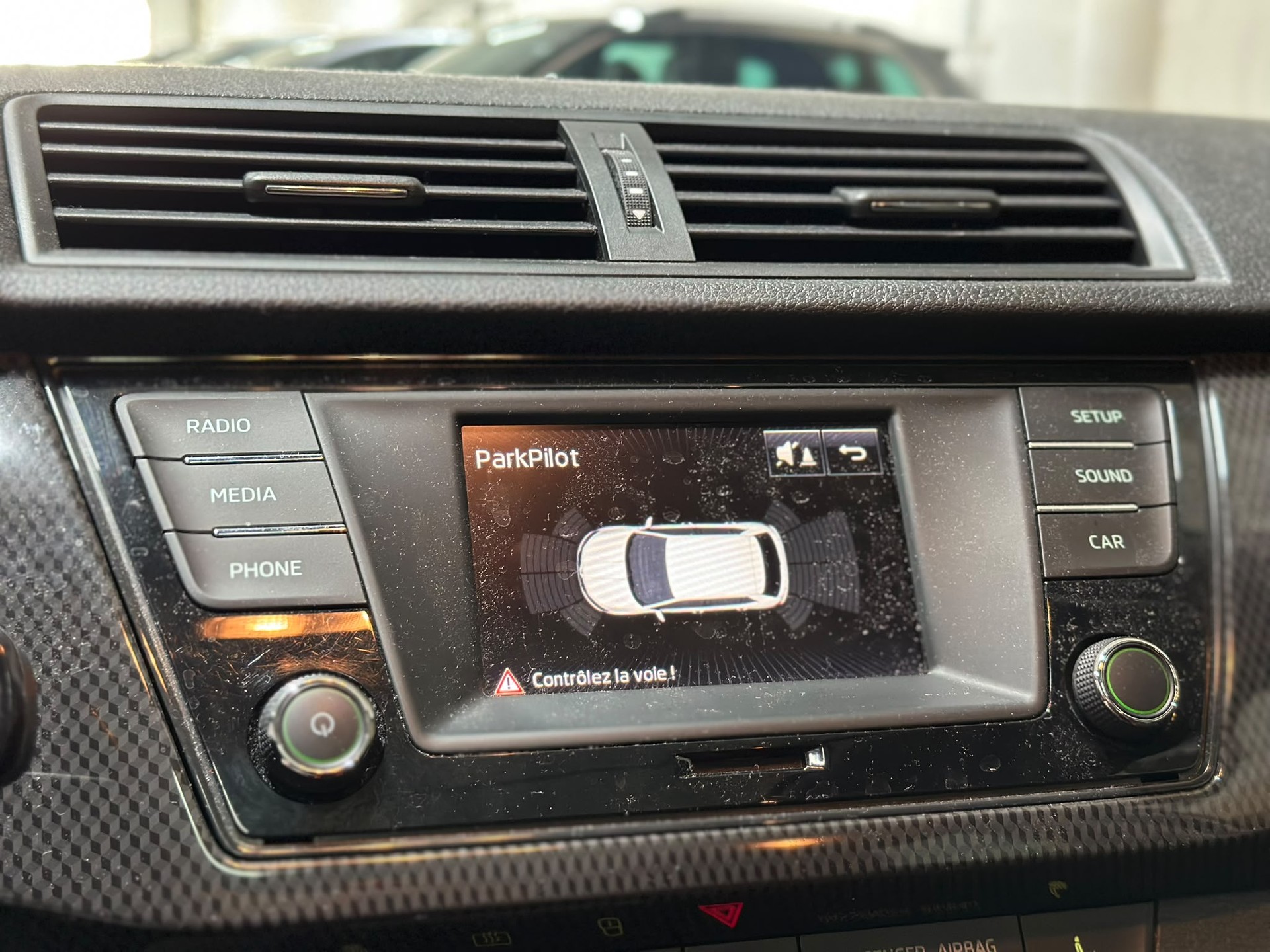 SKODA Fabia 1.2 TSI Monte Carlo-image-14