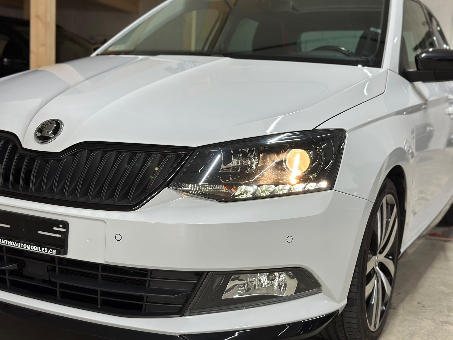 SKODA Fabia 1.2 TSI Monte Carlo-image-6