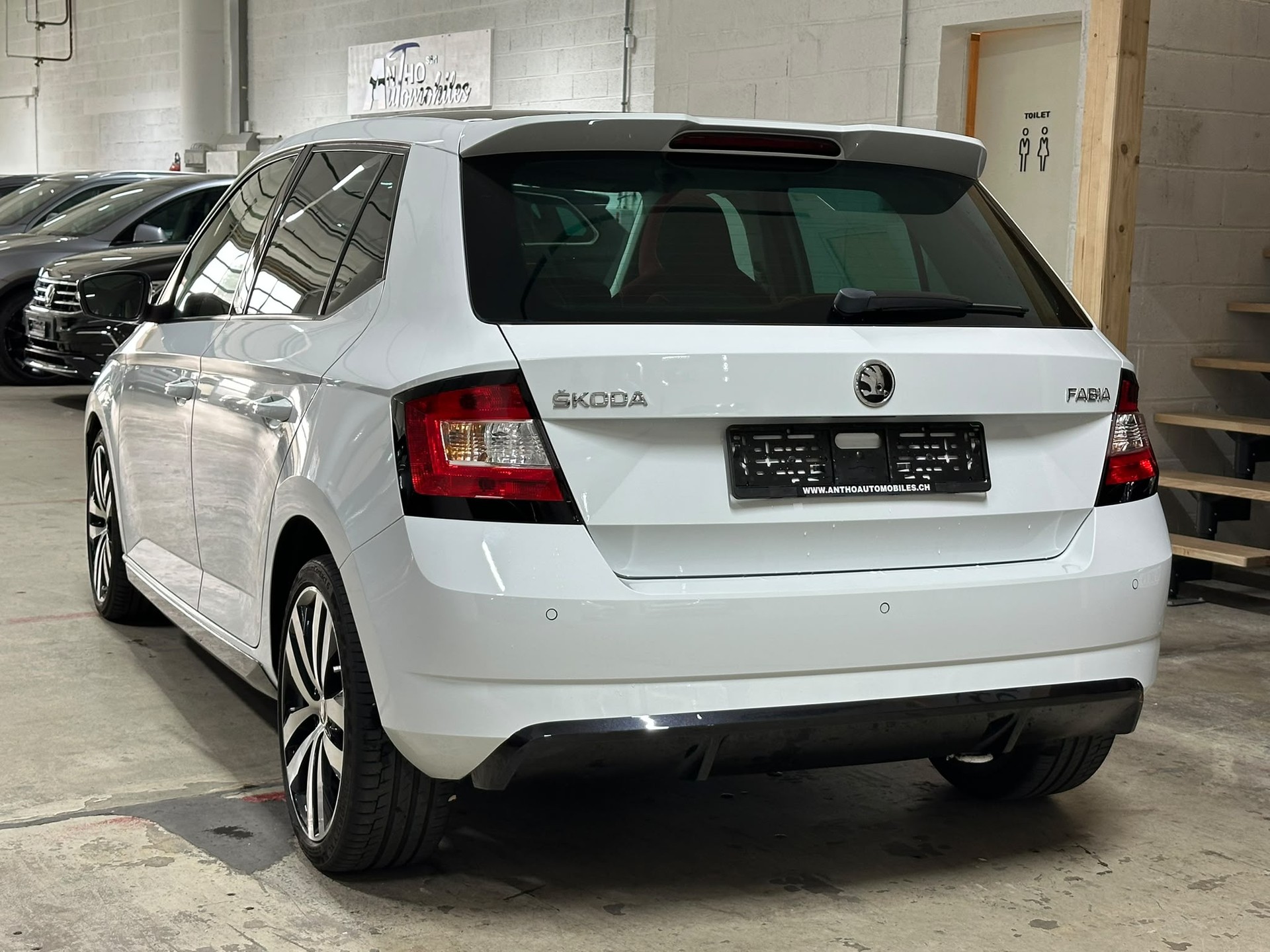SKODA Fabia 1.2 TSI Monte Carlo-image-3