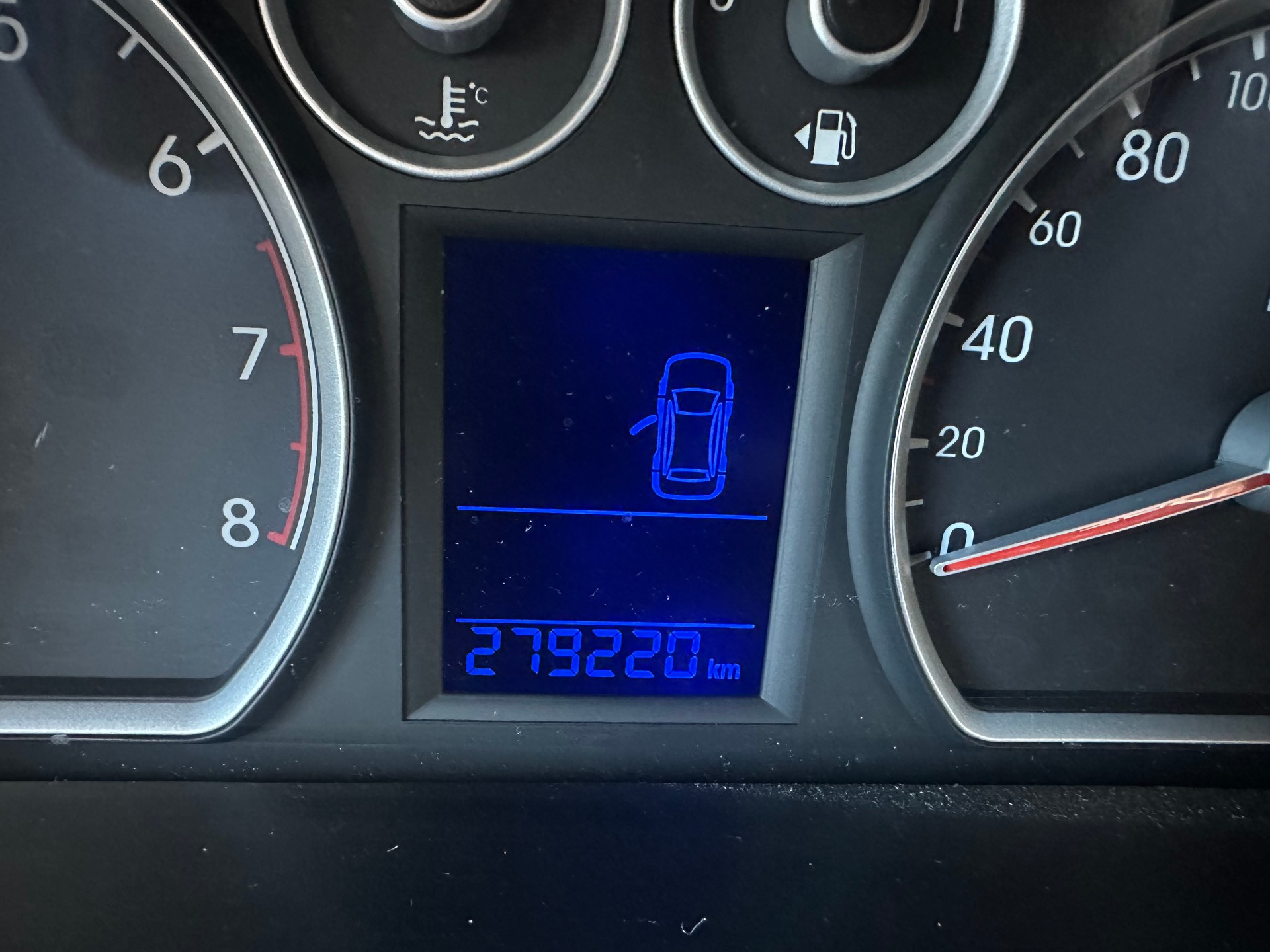 HYUNDAI i30 Wagon 1.4 Comfort-image-12