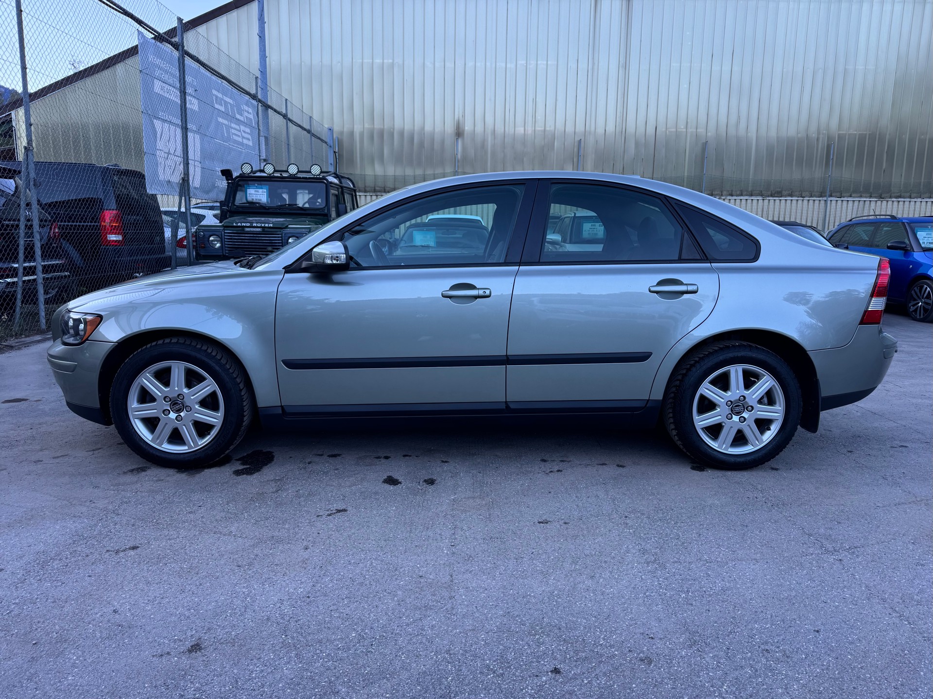 VOLVO S40 2.0-image-6