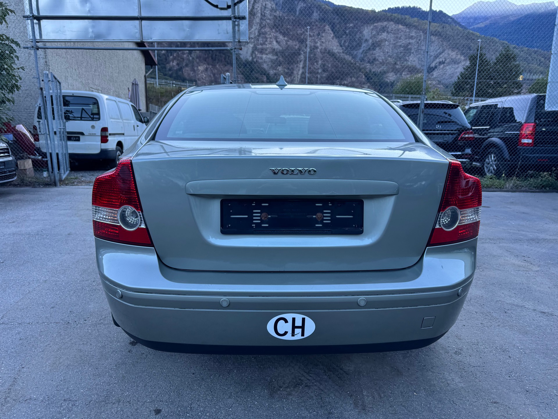 VOLVO S40 2.0-image-4