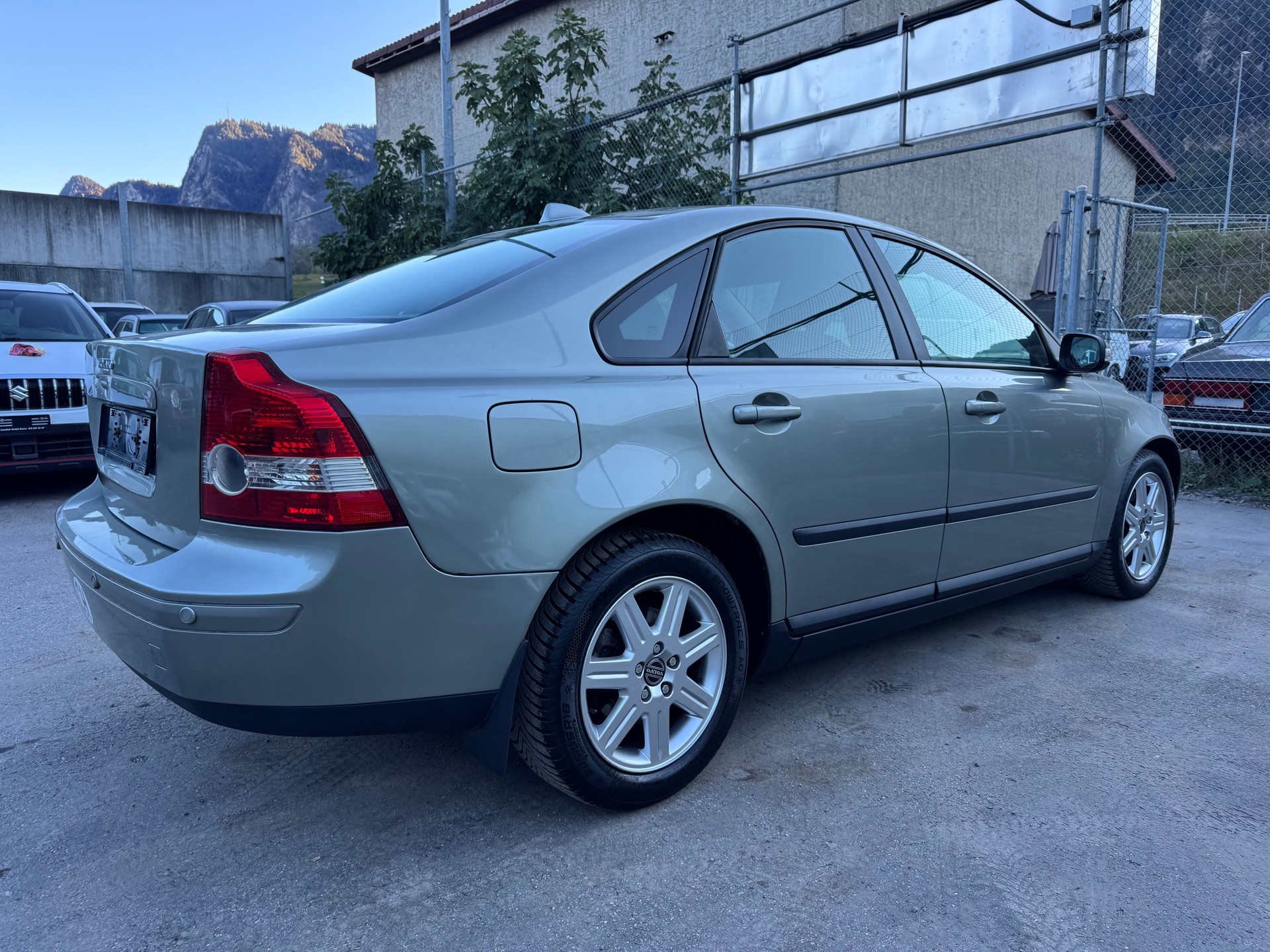 VOLVO S40 2.0-image-3