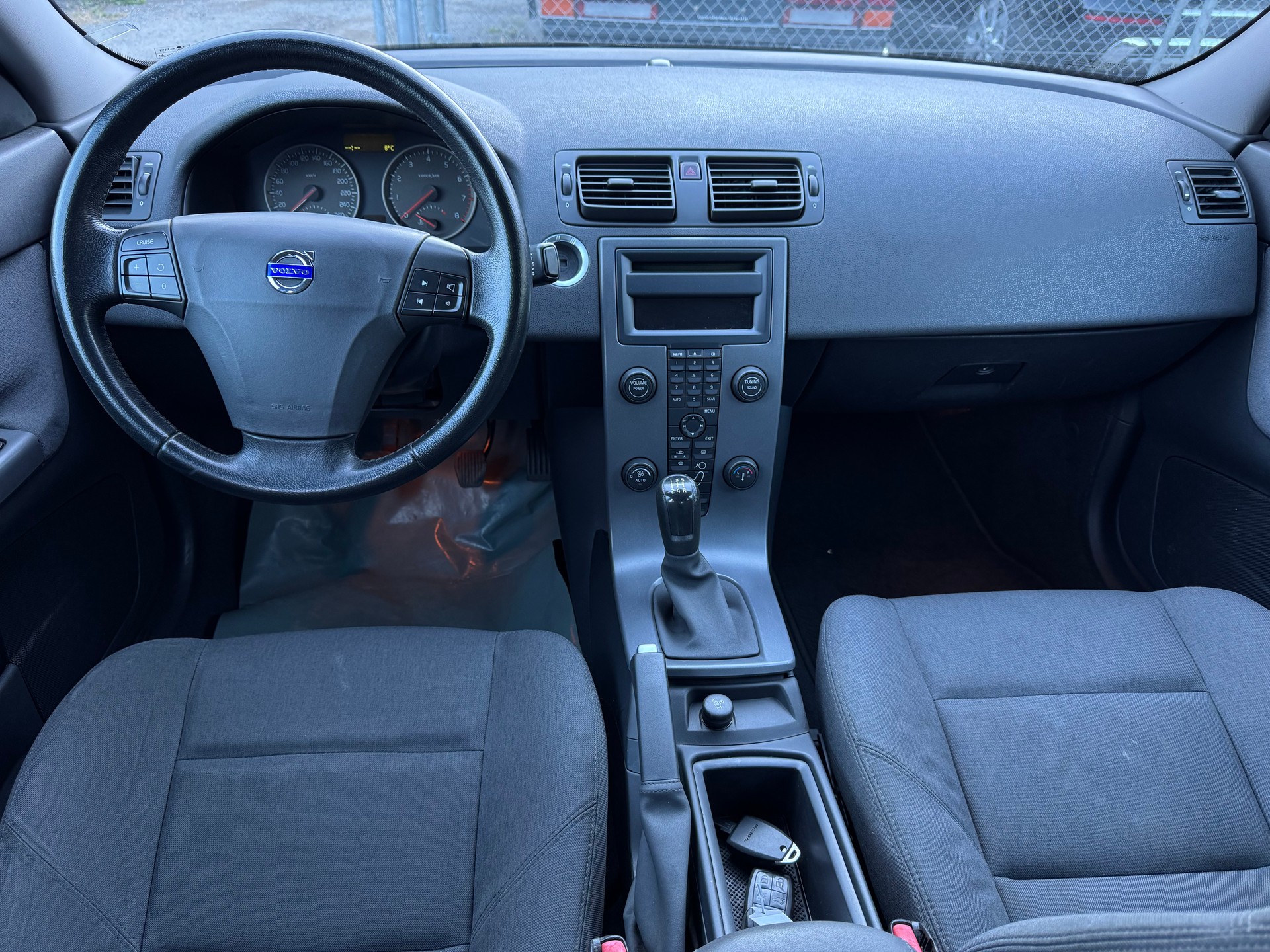 VOLVO S40 2.0-image-10