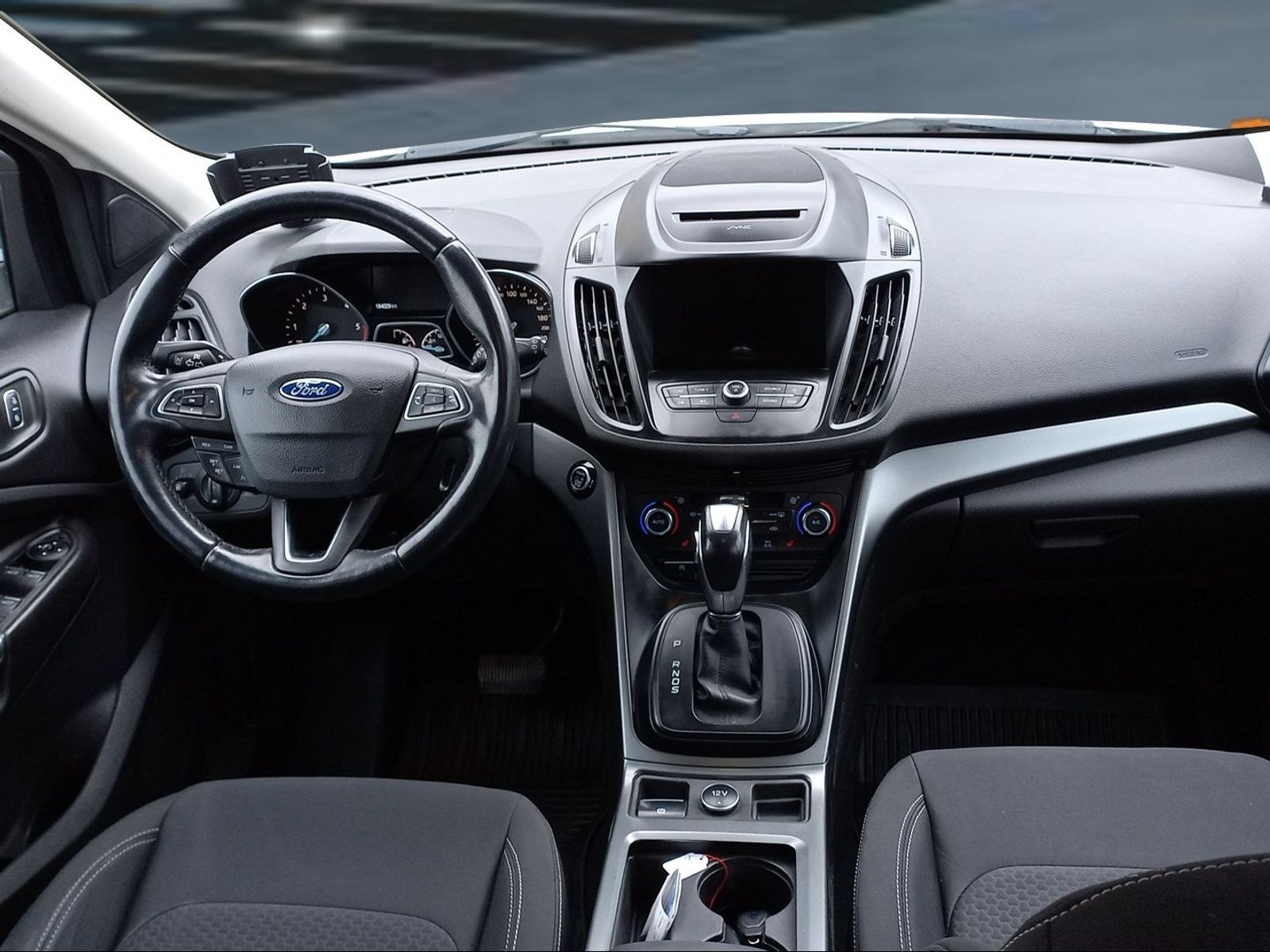 FORD Kuga 2.0 TDCi Titanium 4WD PowerShift-image-9