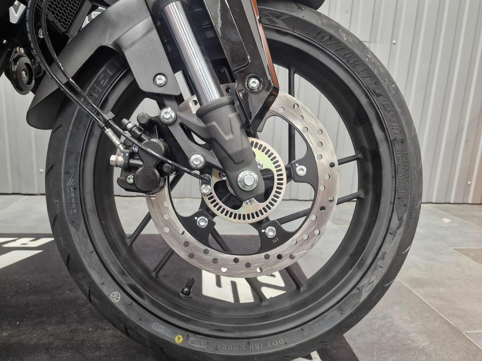 VOGE 125 R-image-4