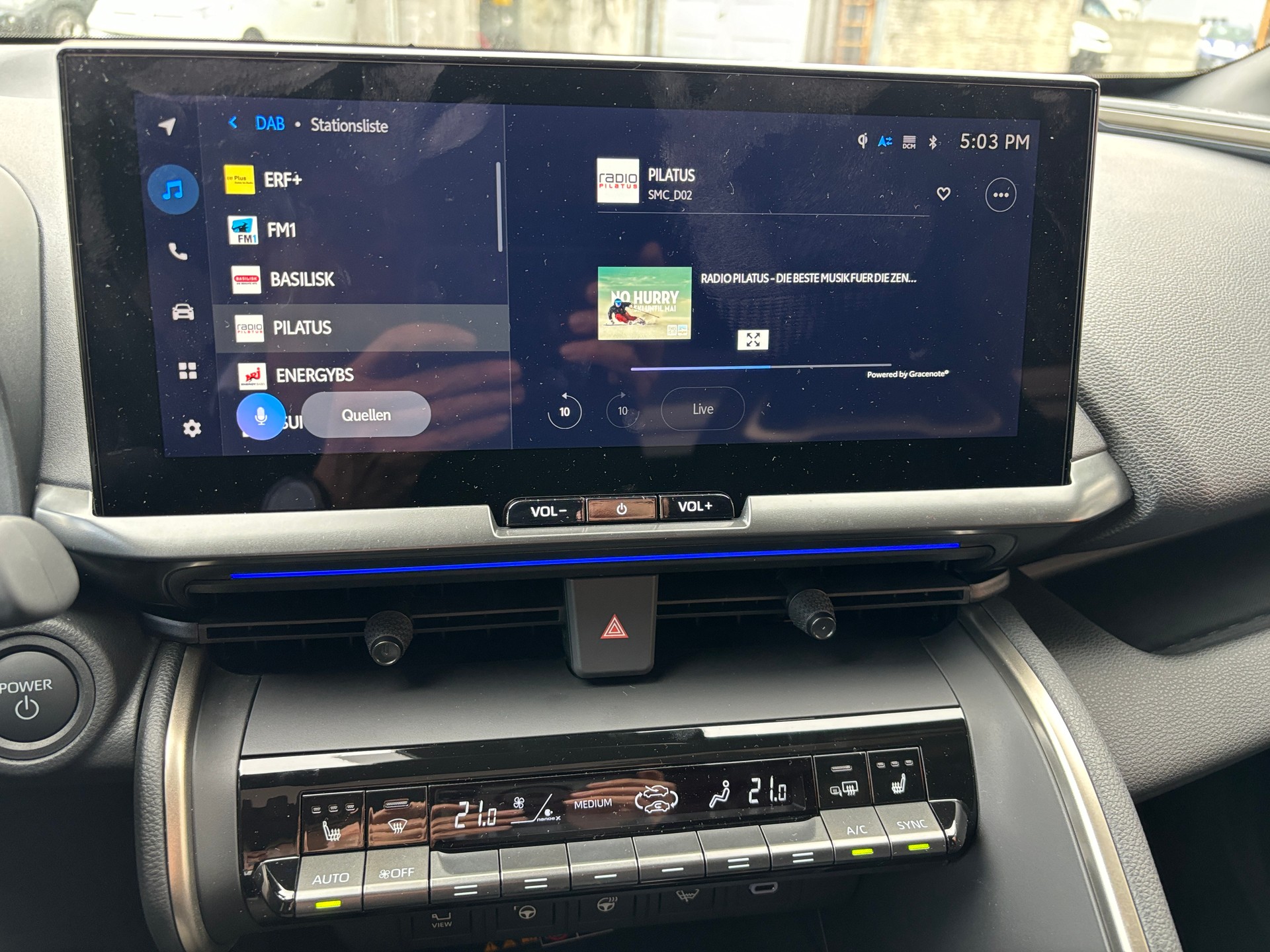 TOYOTA C-HR 2.0 HSD CVT Style 4WD-image-15