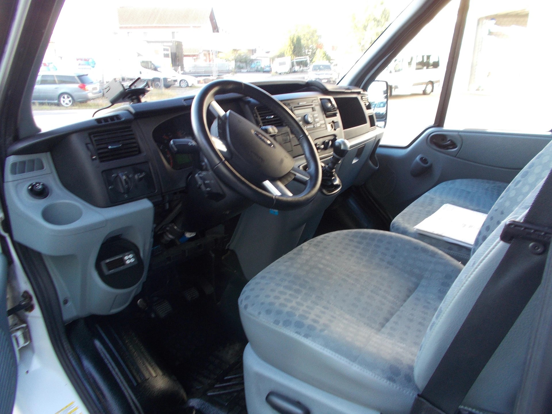 FORD Transit Van 350L KÜHLKASTEN-image-8