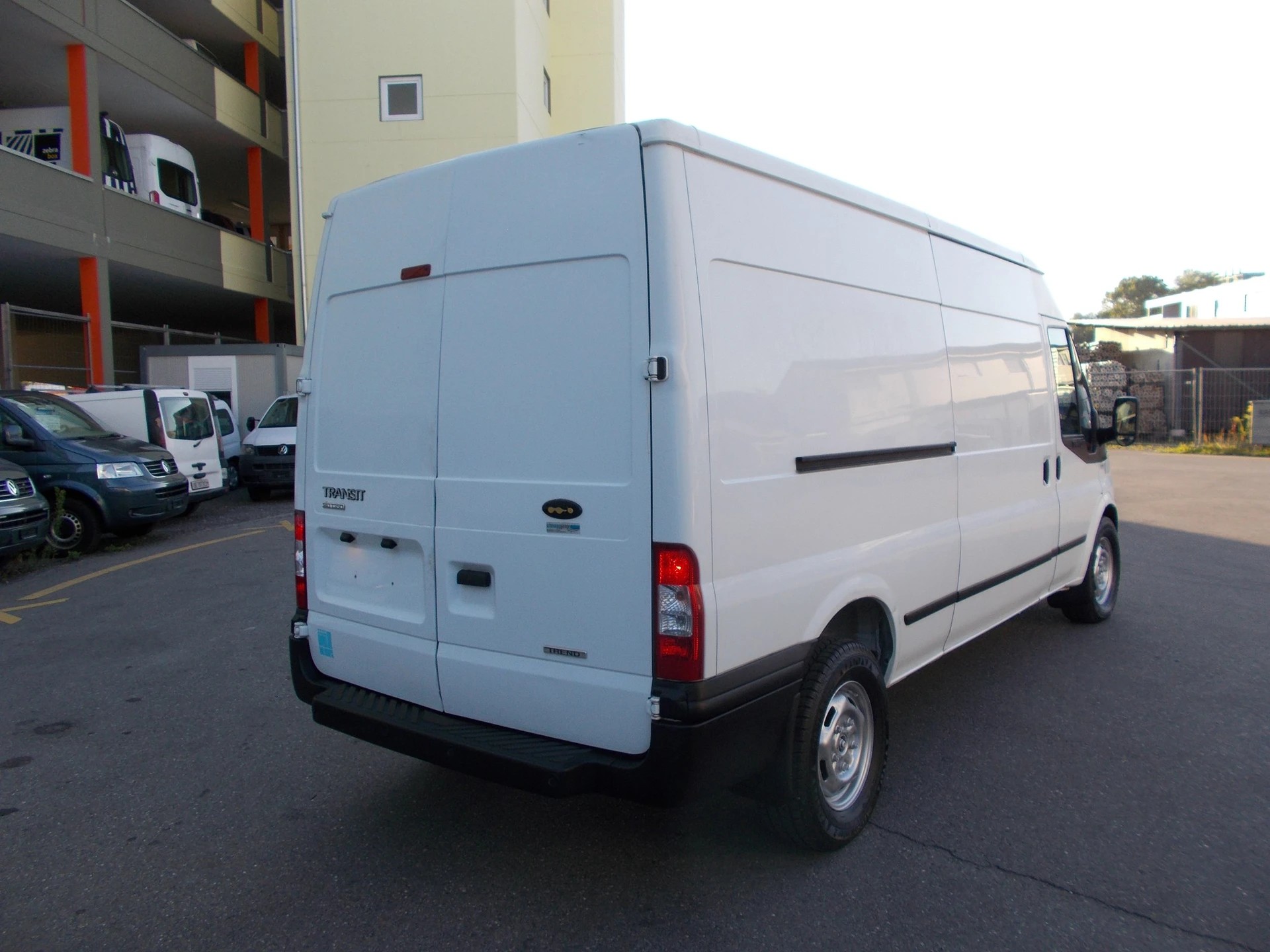 FORD Transit Van 350L KÜHLKASTEN-showroom-element-3