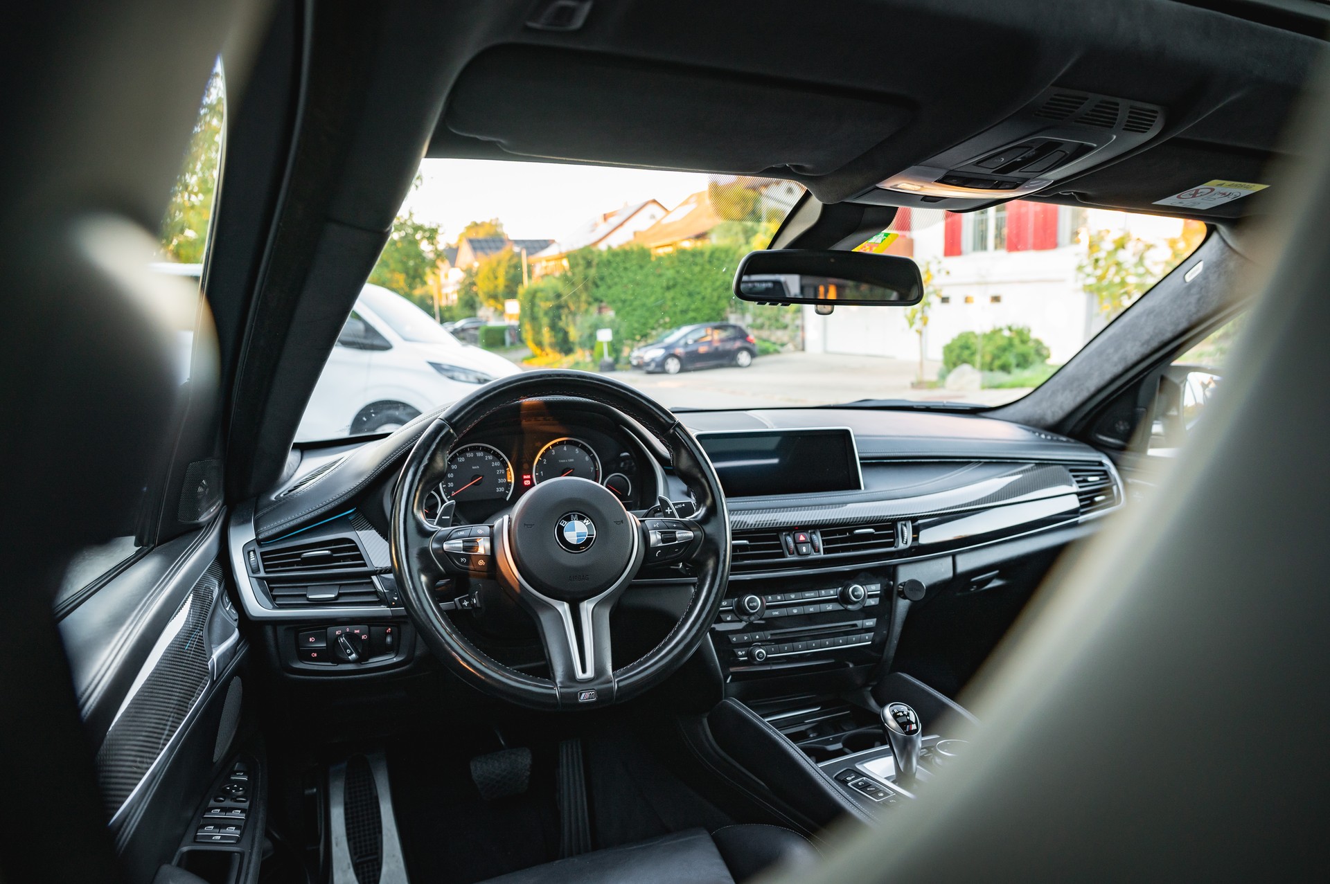 BMW X6M Steptronic-image-10