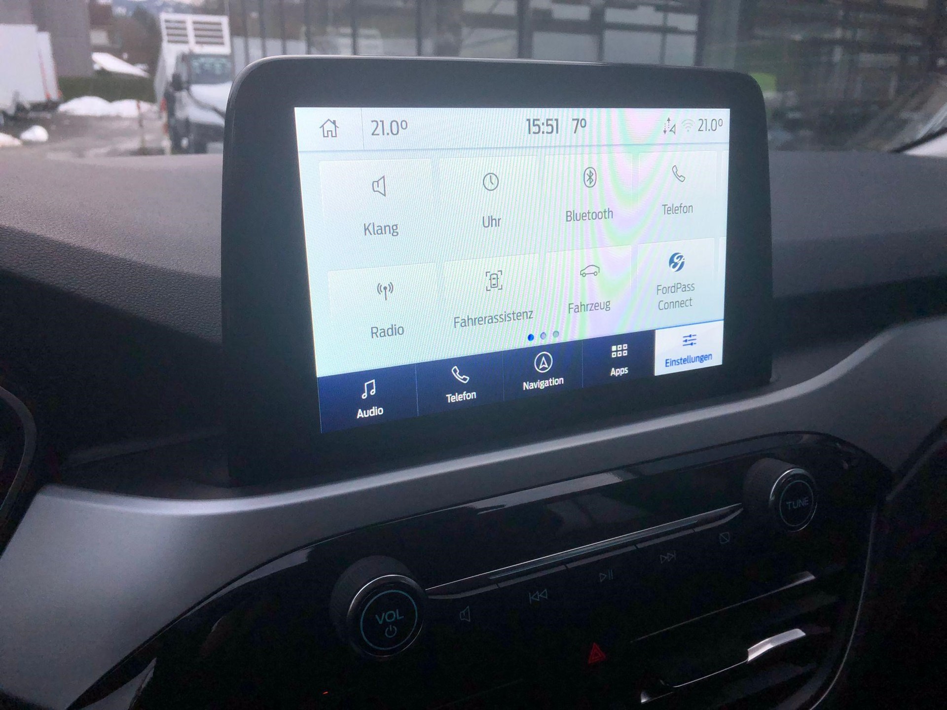 FORD Kuga 2.0 EcoBlue Cool & Connect 4x4-image-11