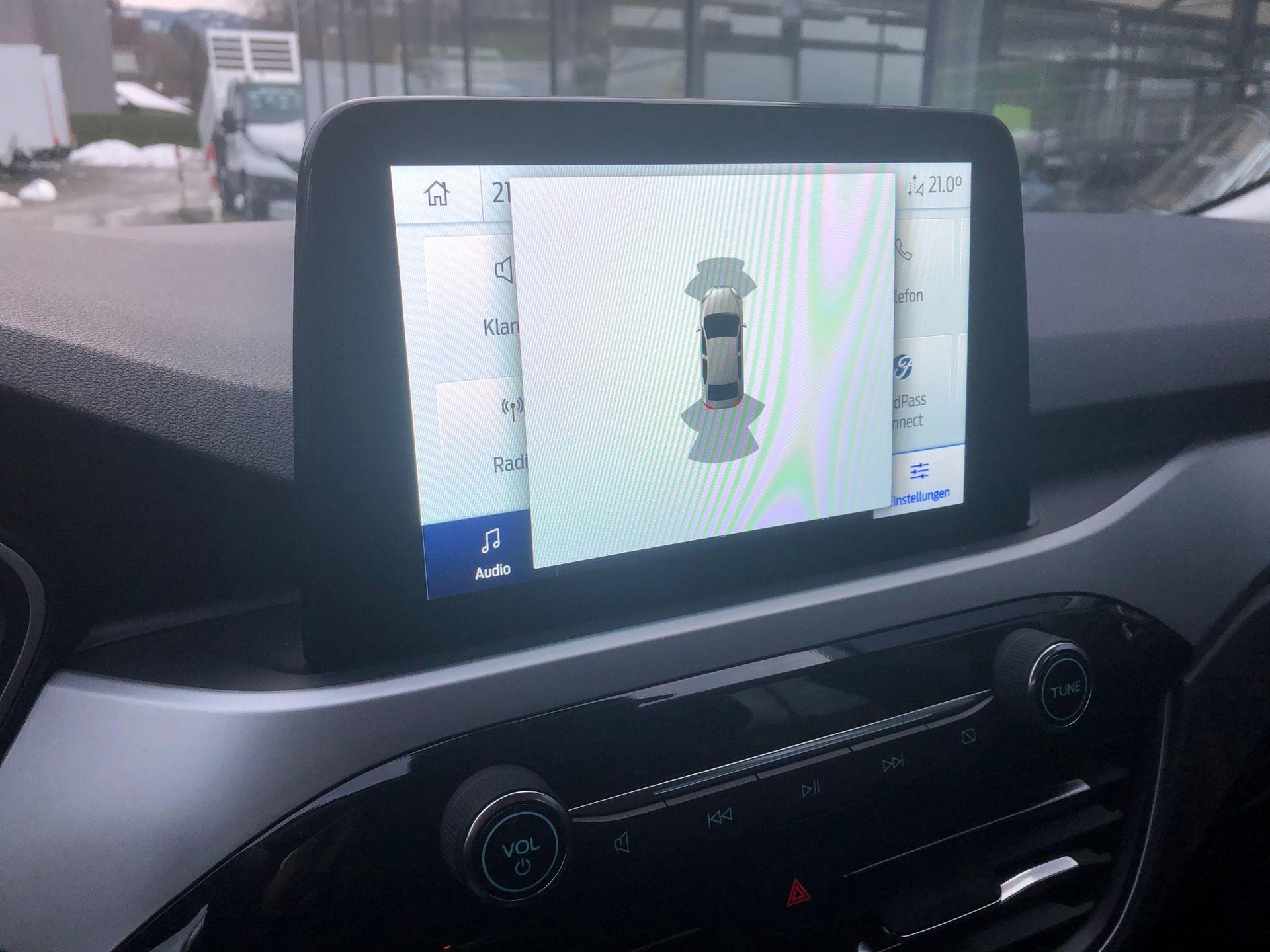 FORD Kuga 2.0 EcoBlue Cool & Connect 4x4-image-12