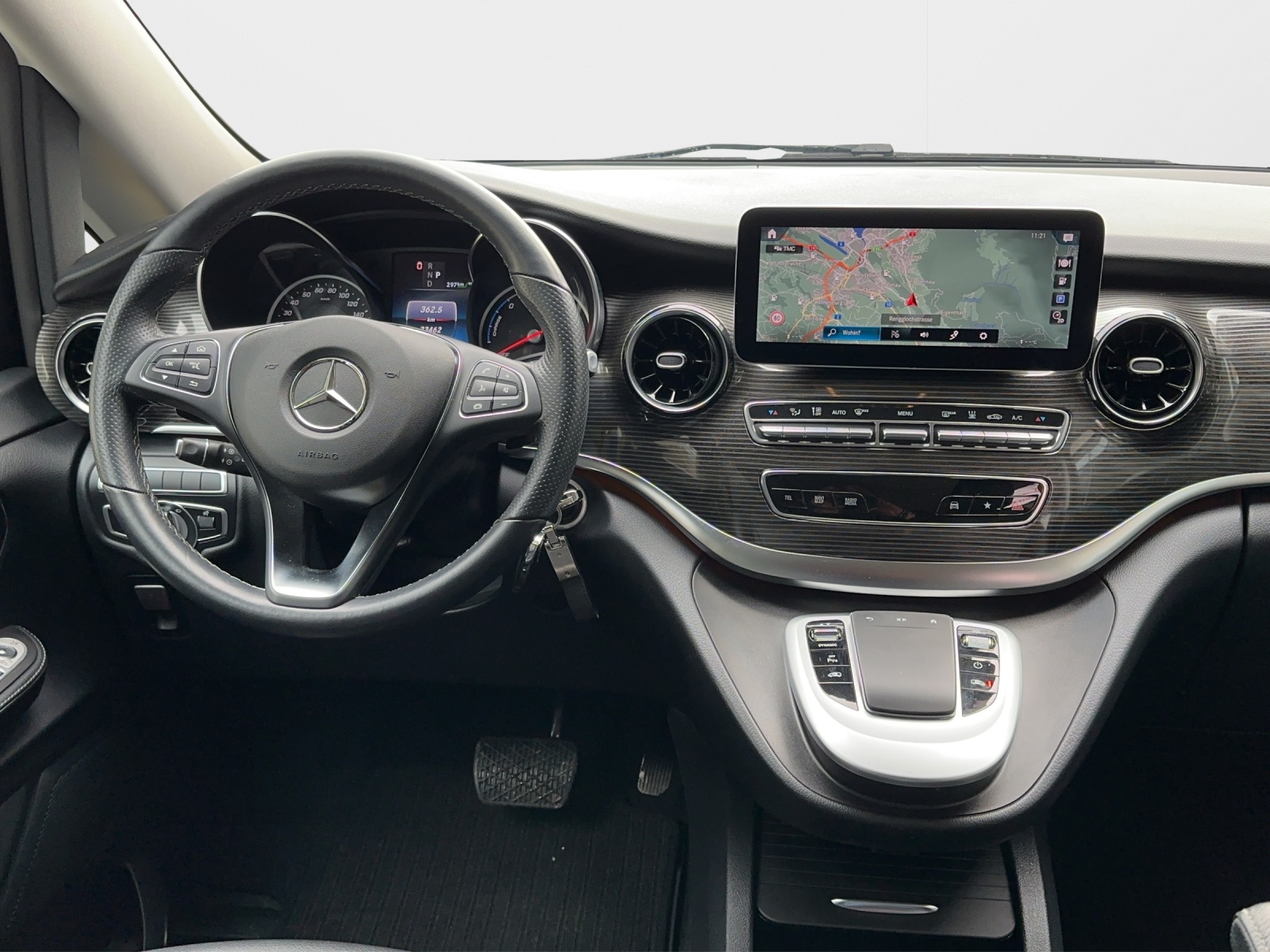 MERCEDES-BENZ EQV 300 Avantgarde lang 7-Plätze-image-15