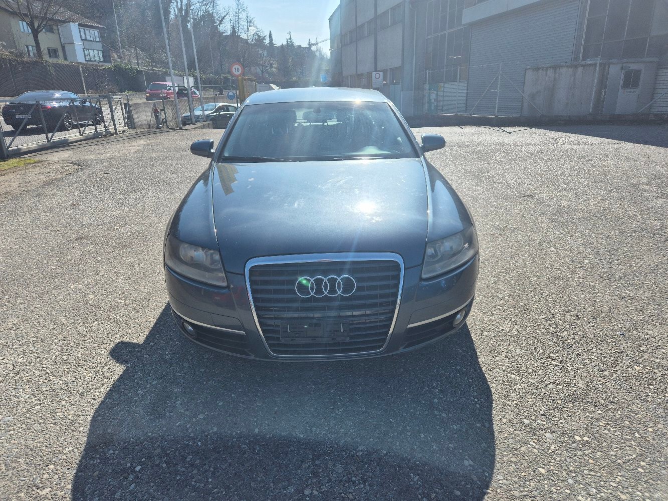 AUDI A6 2.4 V6-image-0