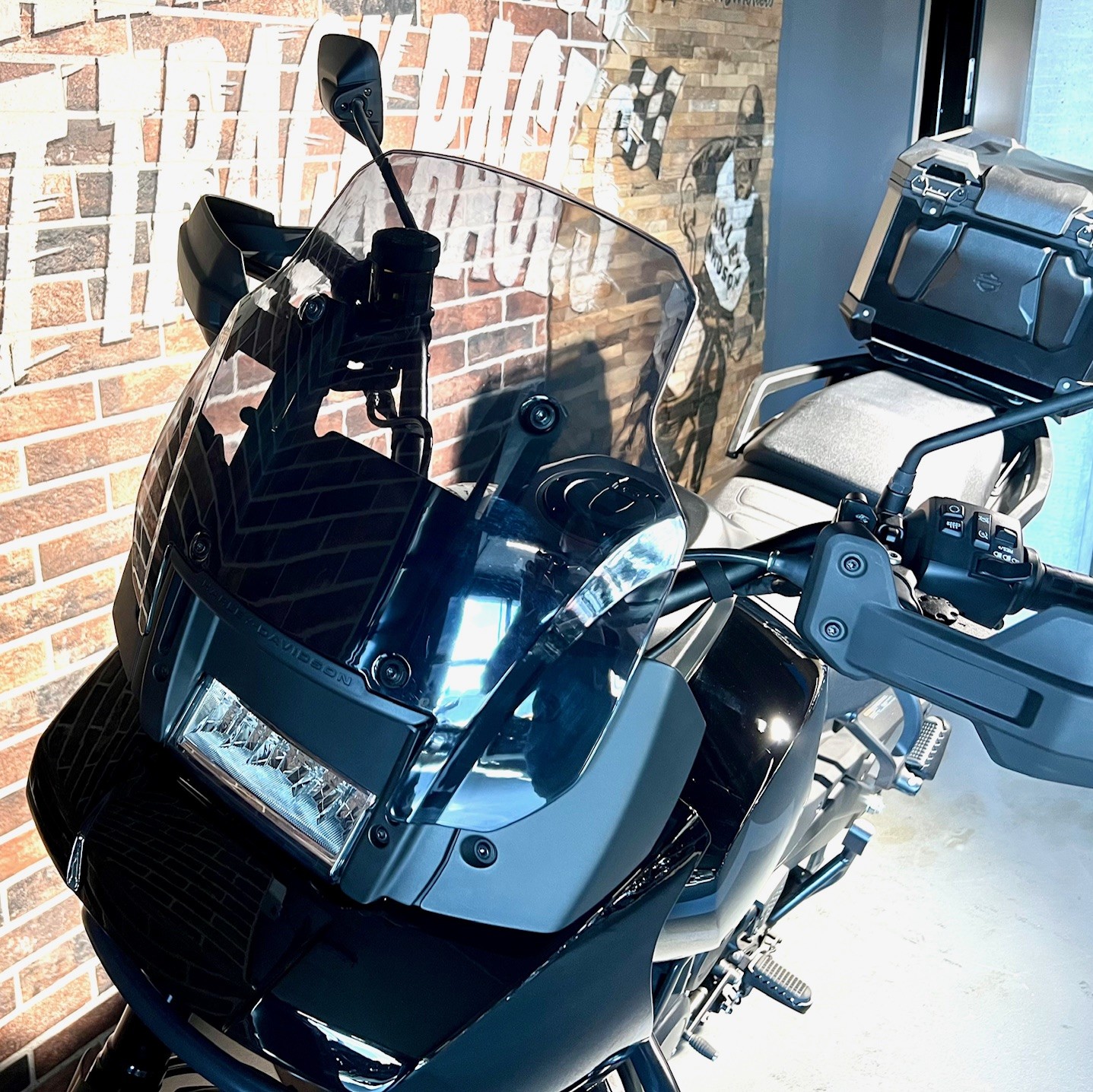 HARLEY-DAVIDSON RA Pan America 1250 Special-showroom-element-3
