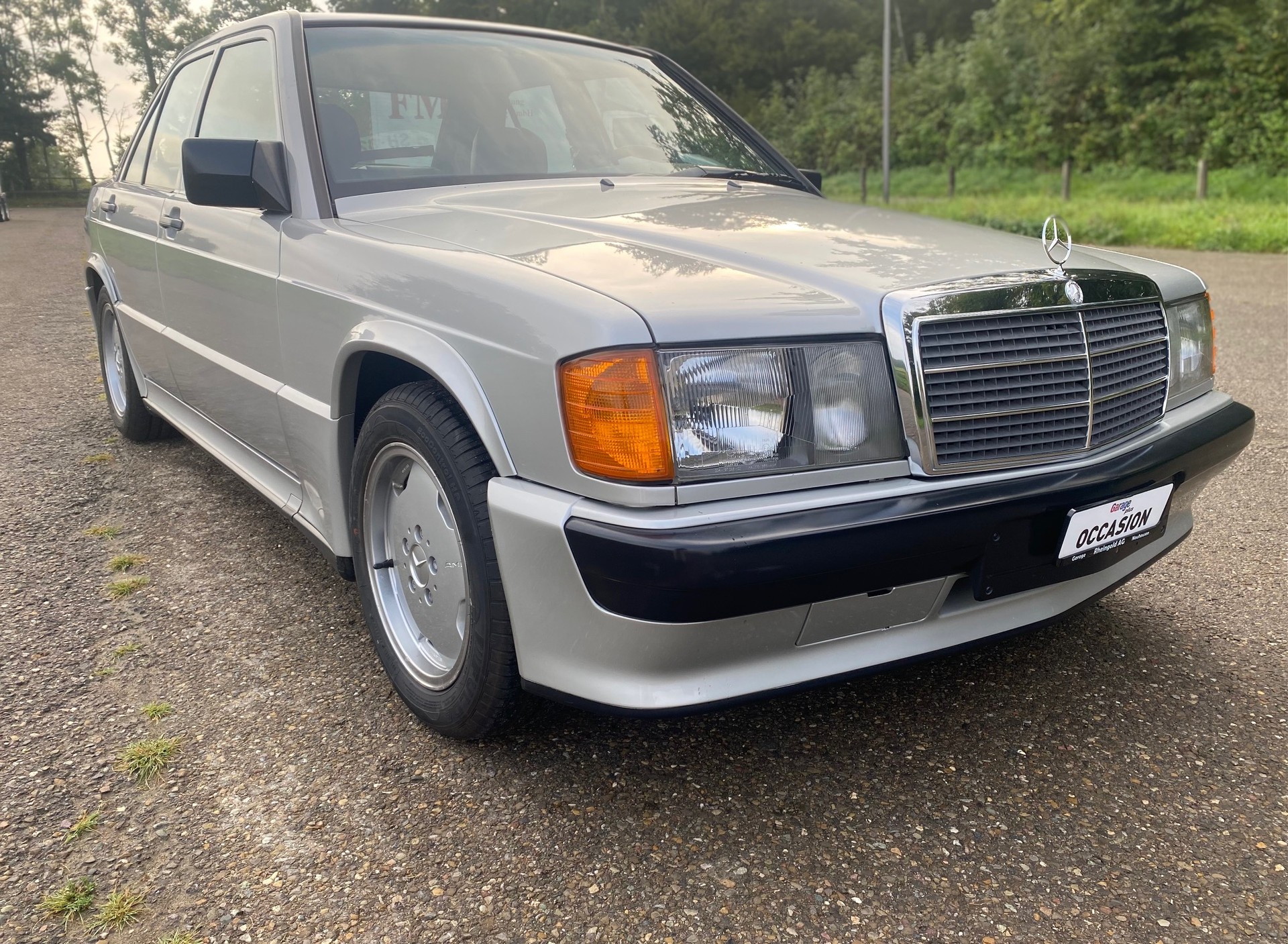 MERCEDES-BENZ 190 E 2.5-16 Automatic-image-6