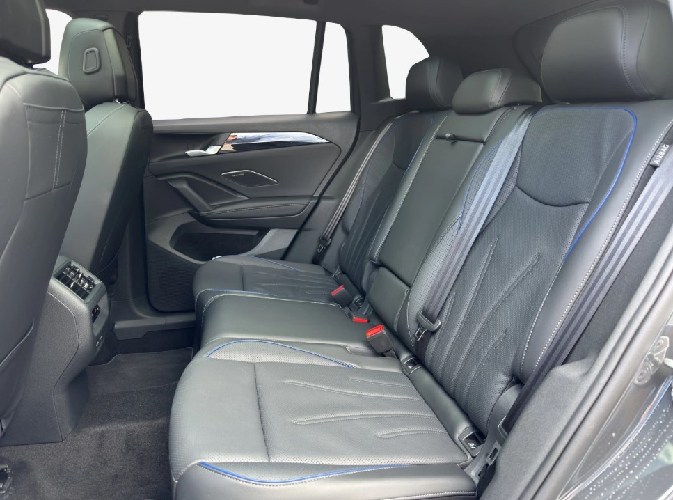 VW Tiguan 2.0 TSI United DSG 4Motion-image-6