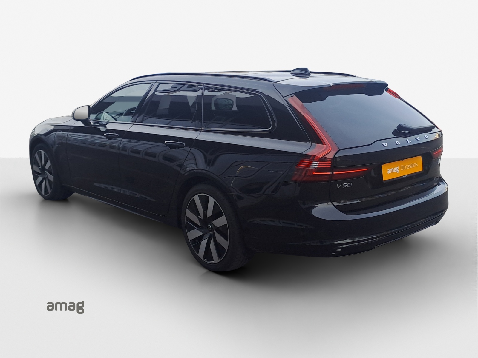 VOLVO V90 T8 eAWD Plug in Hybrid Ultimate Dark Geartronic-image-2