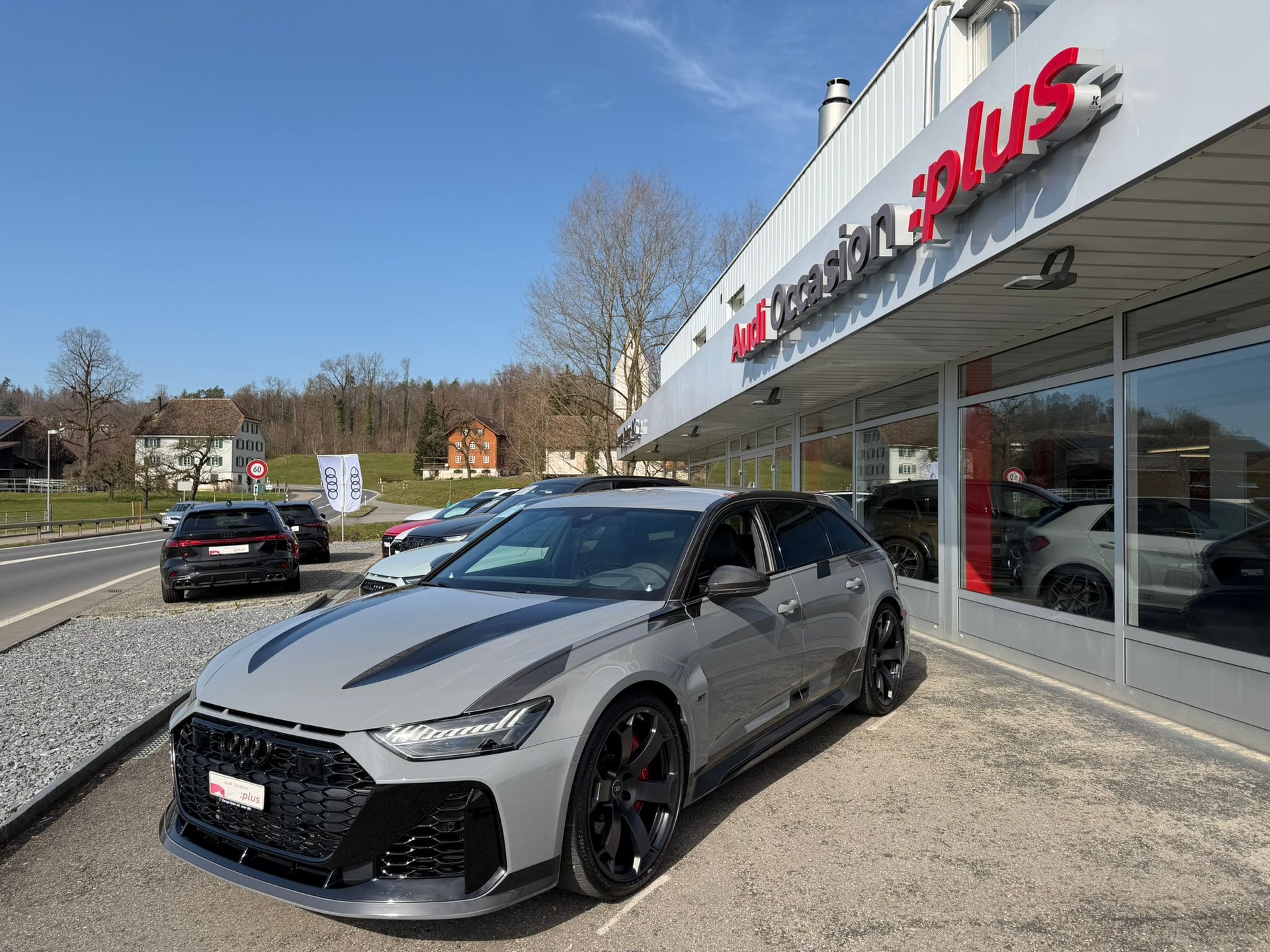 AUDI RS6 Avant 4.0 TFSI V8 Performance quattro-image-5