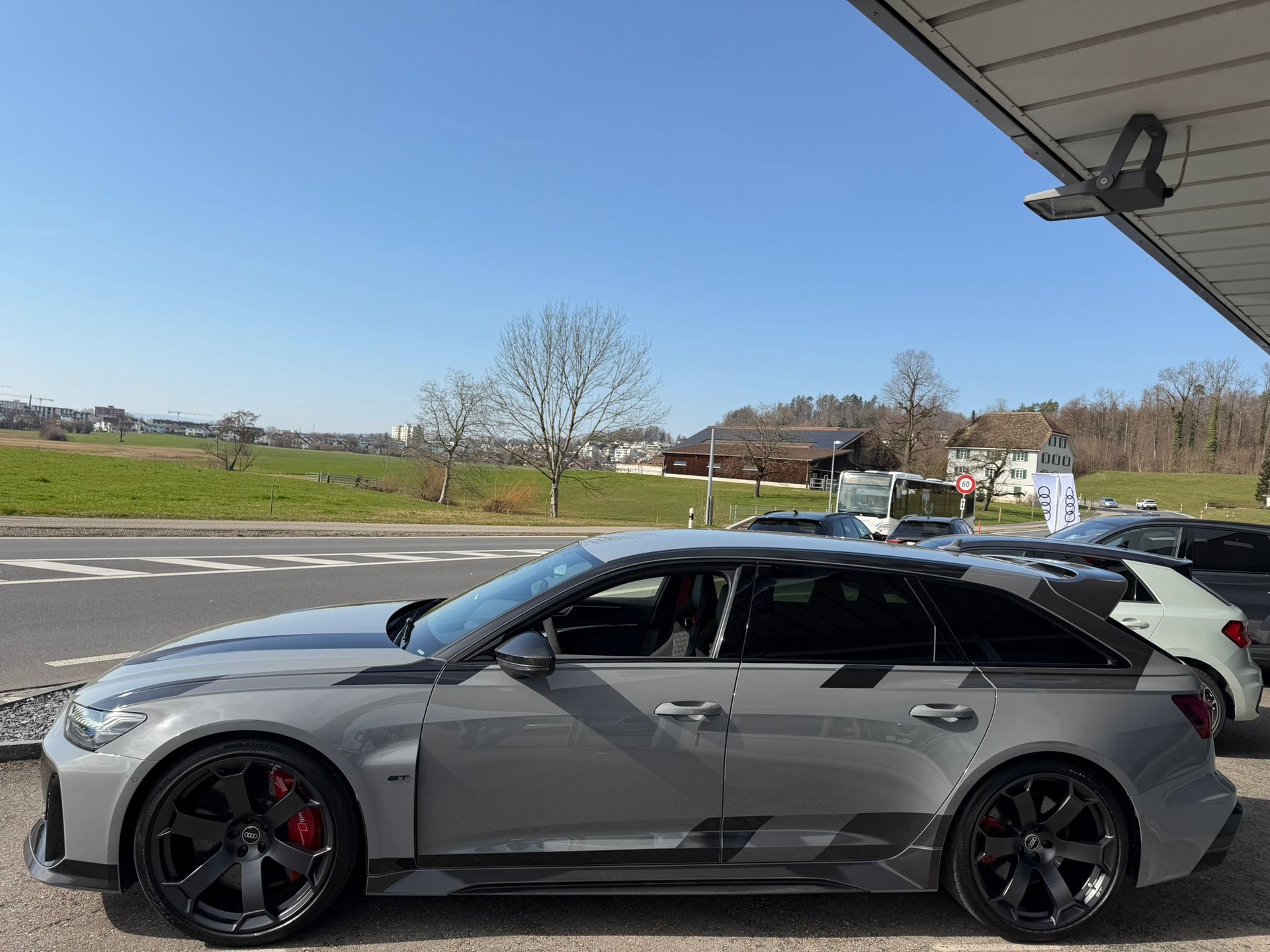 AUDI RS6 Avant 4.0 TFSI V8 Performance quattro-image-4